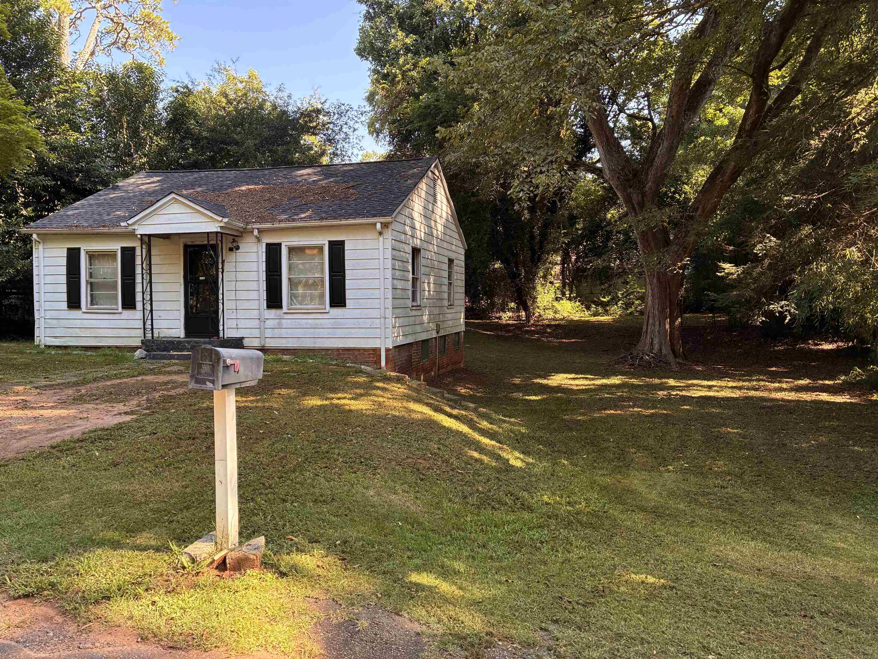 415 Kentucky Avenue Property Photo 2