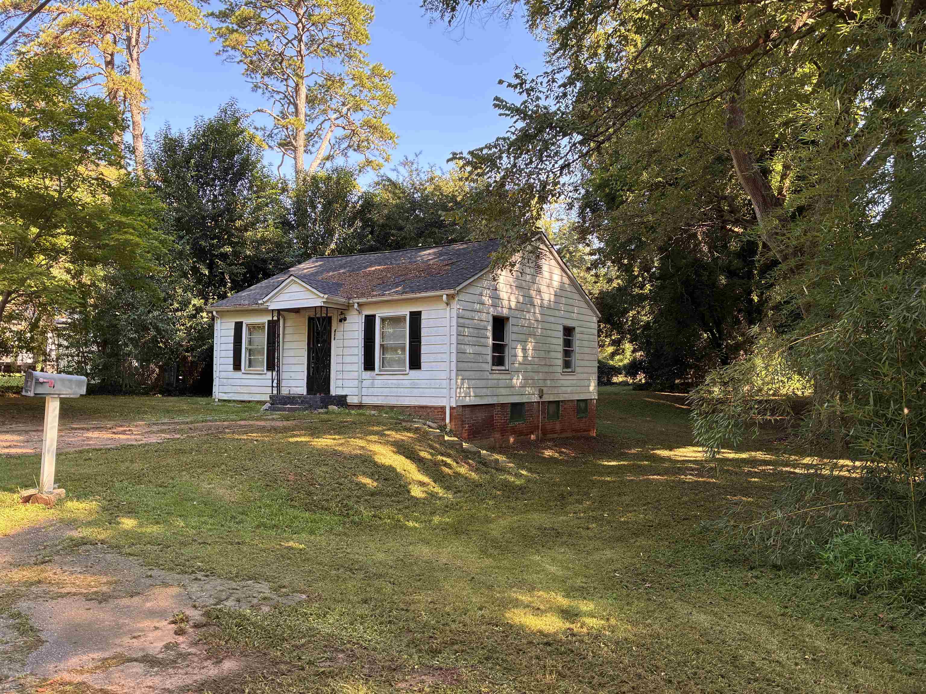 415 Kentucky Avenue Property Photo 3