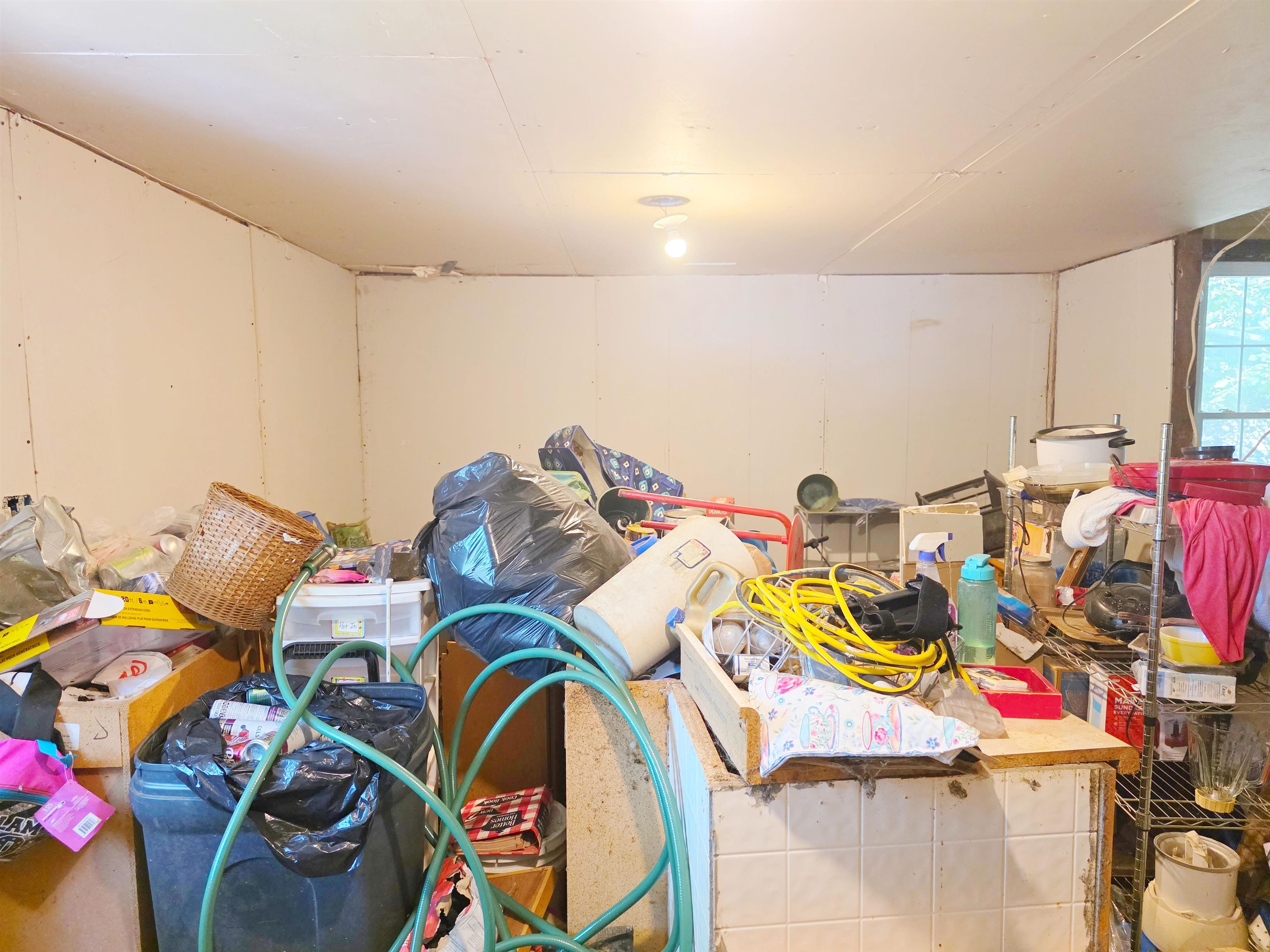318 Hill Street Property Photo 18