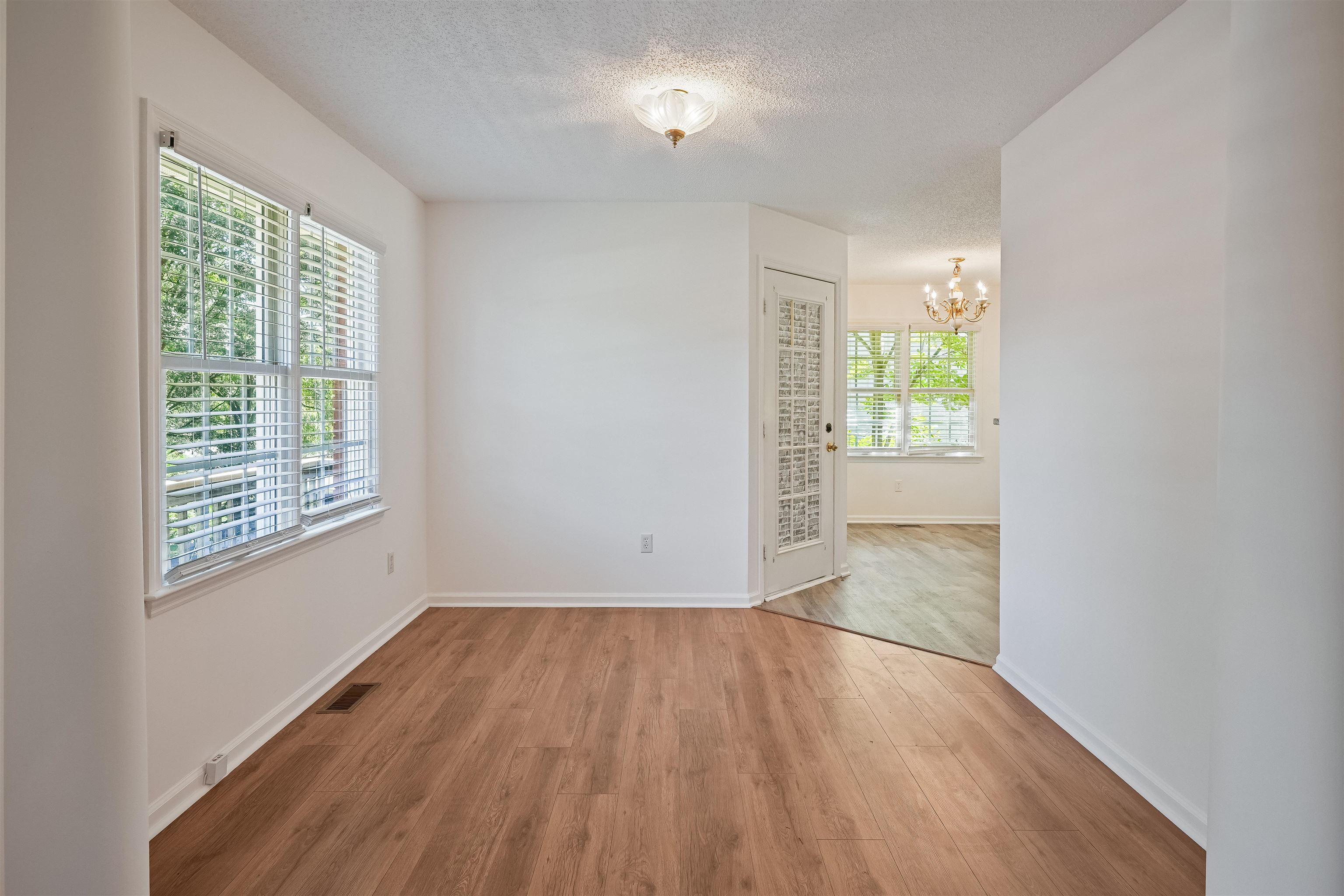 349 Worthington Circle Property Photo 12