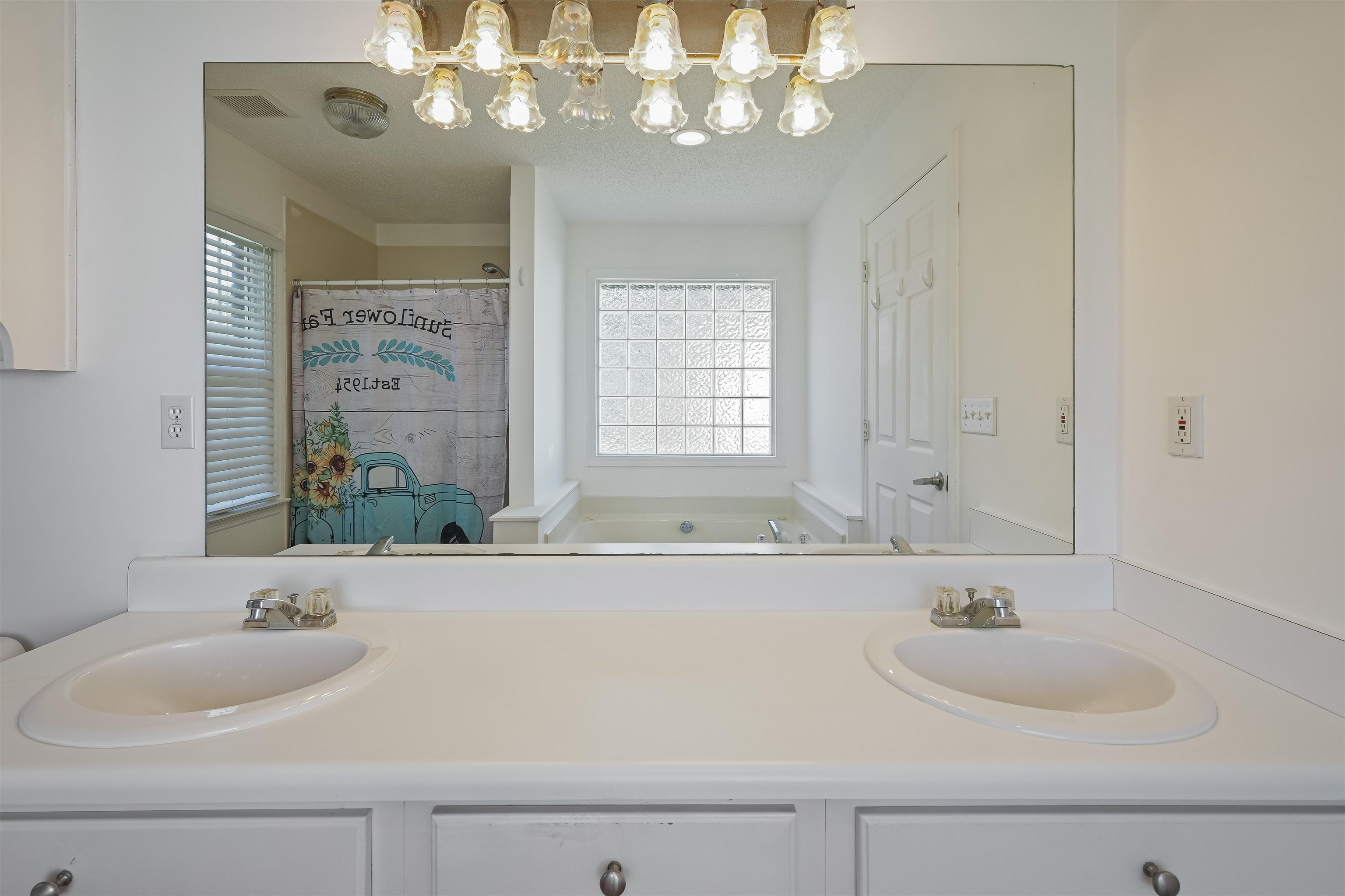 349 Worthington Circle Property Photo 21