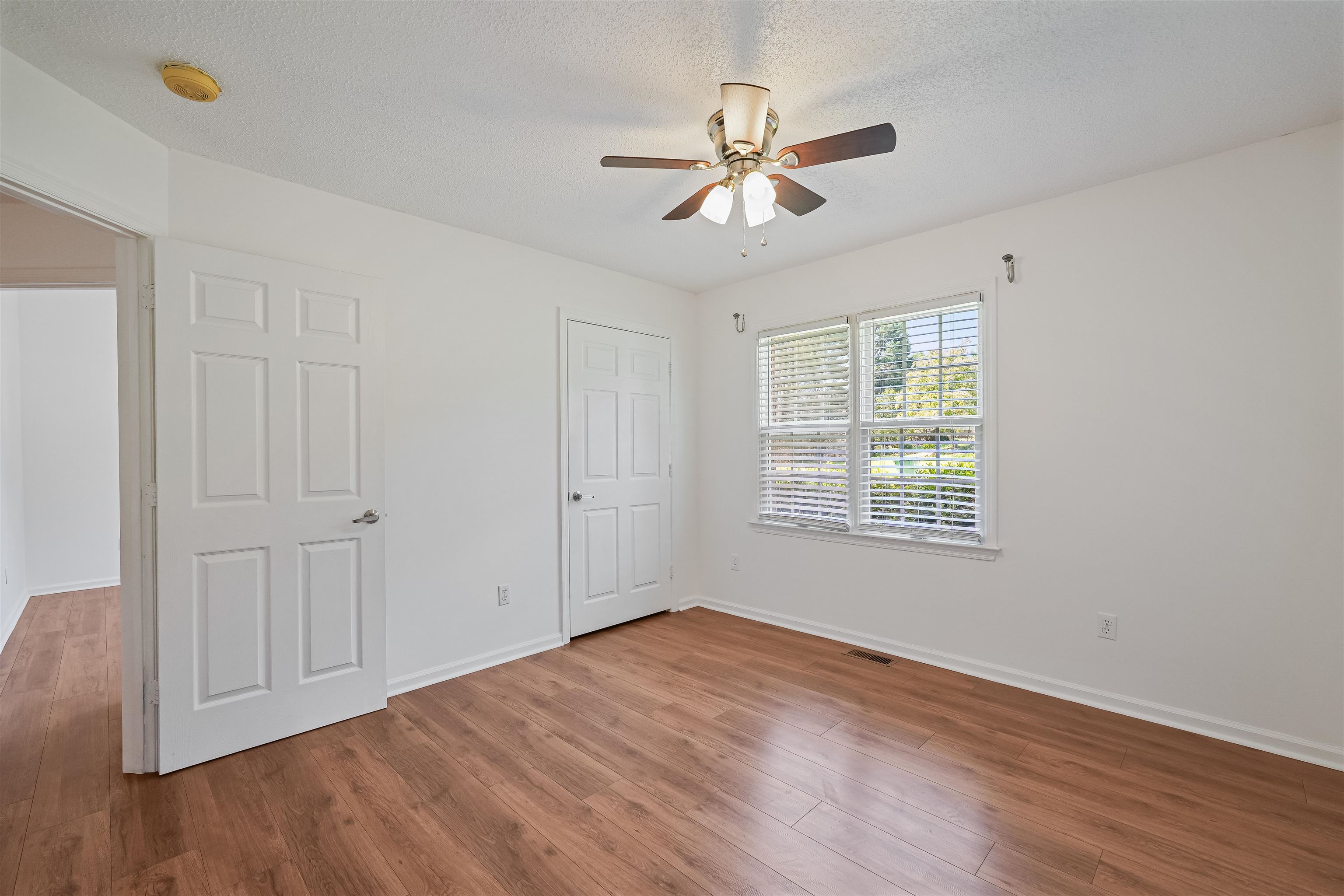349 Worthington Circle Property Photo 28