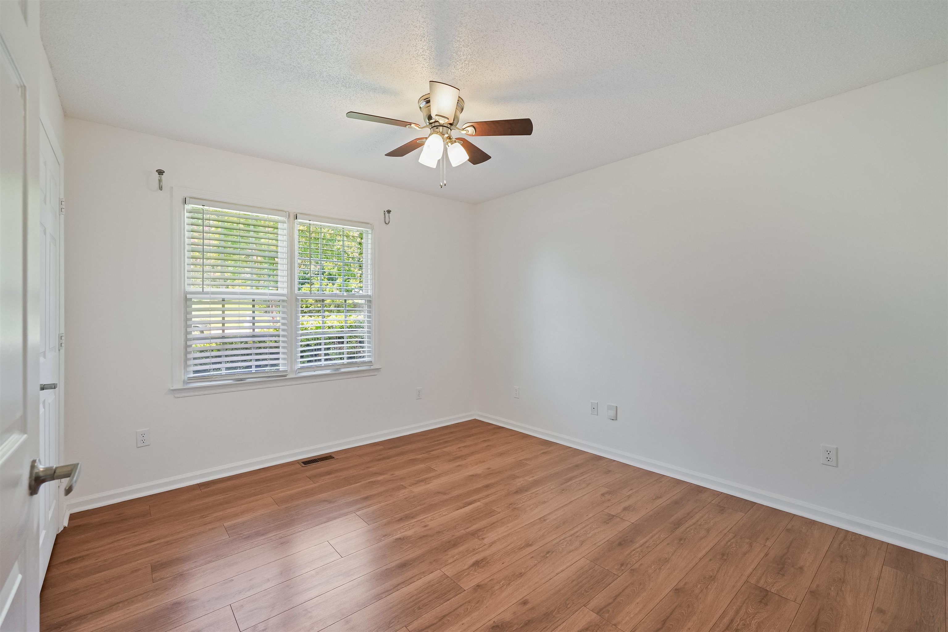 349 Worthington Circle Property Photo 29