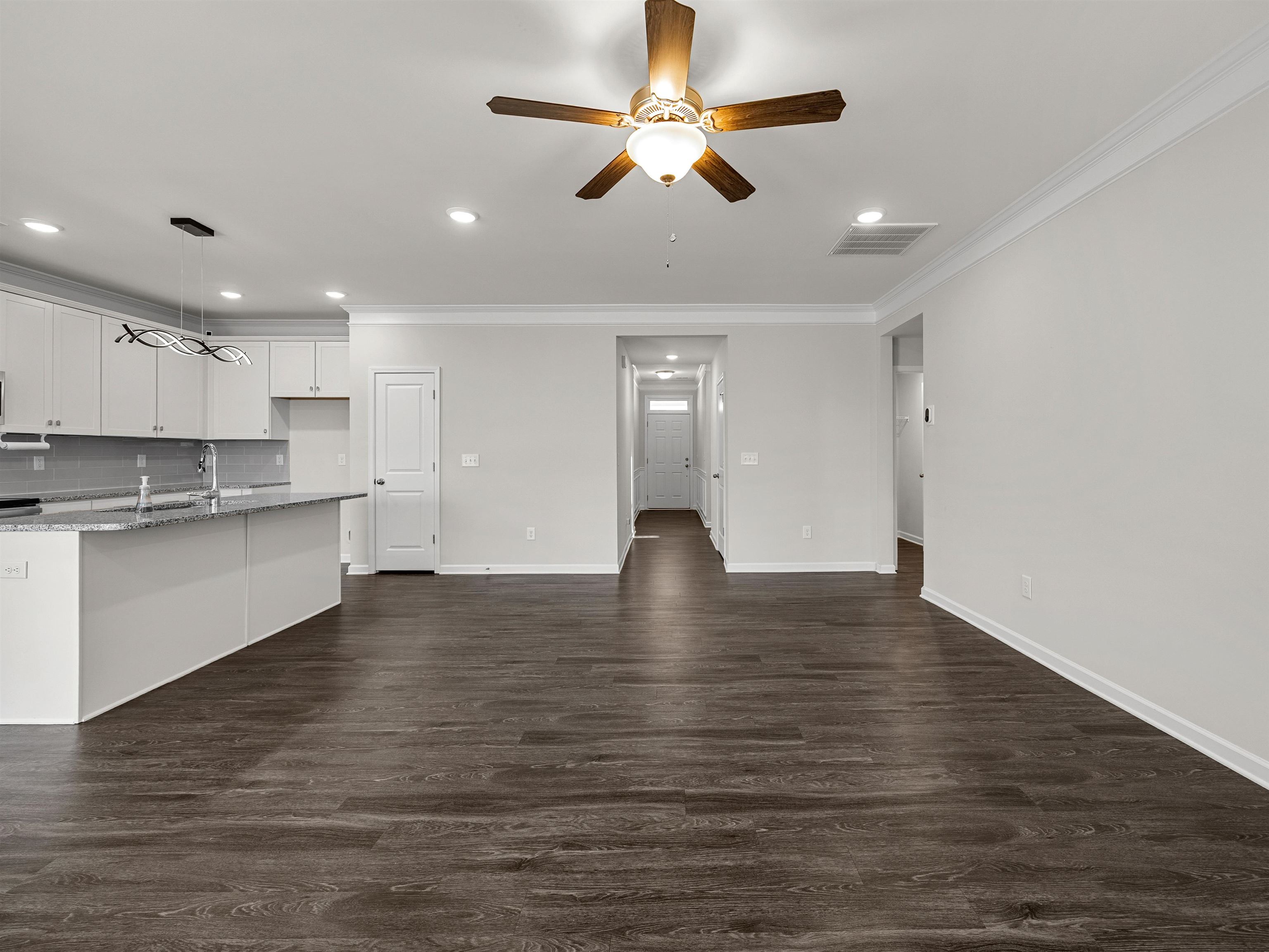 7012 Haddington Drive Property Photo 8