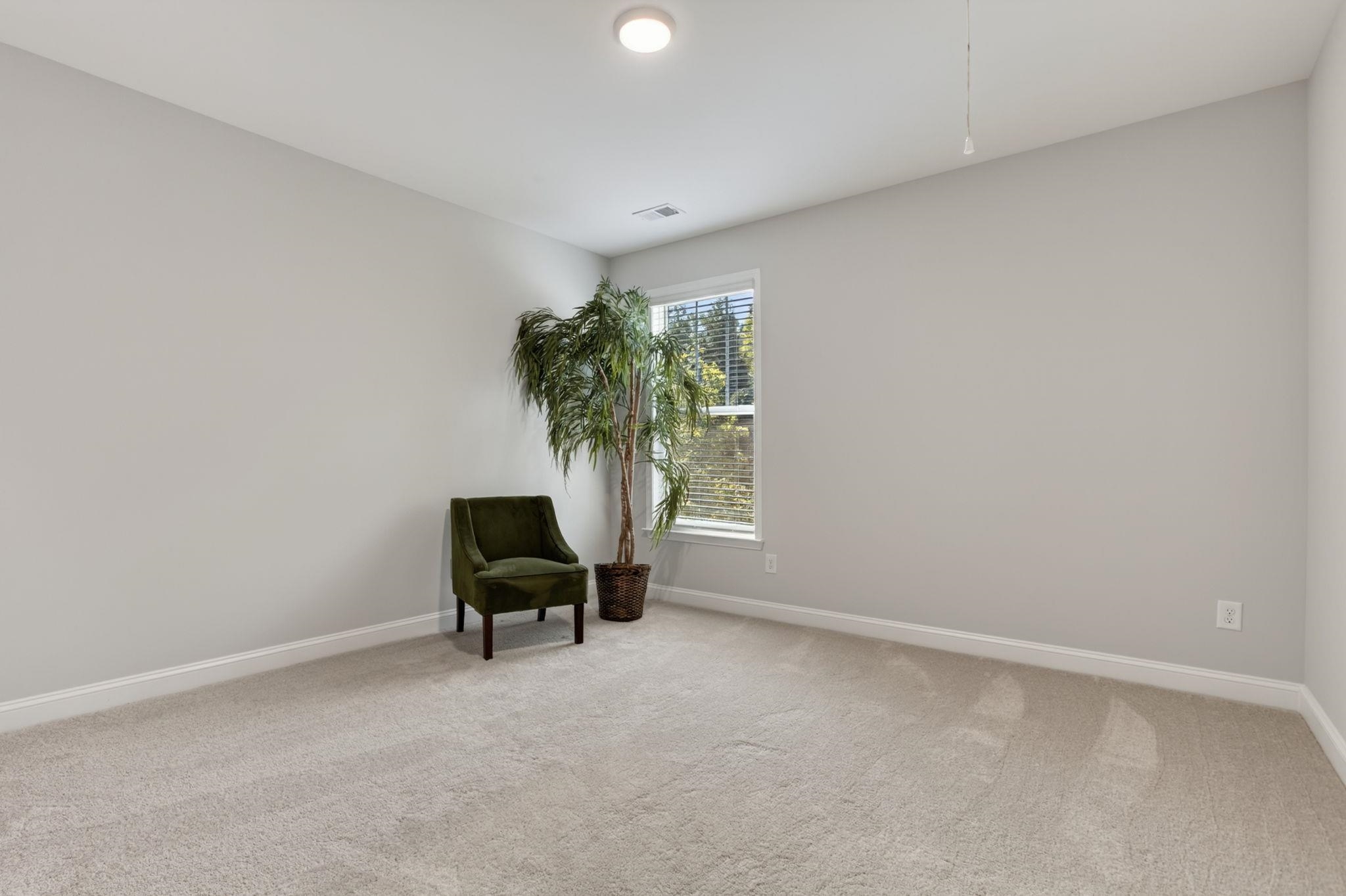 200 Lord Byron Ln Property Photo 6
