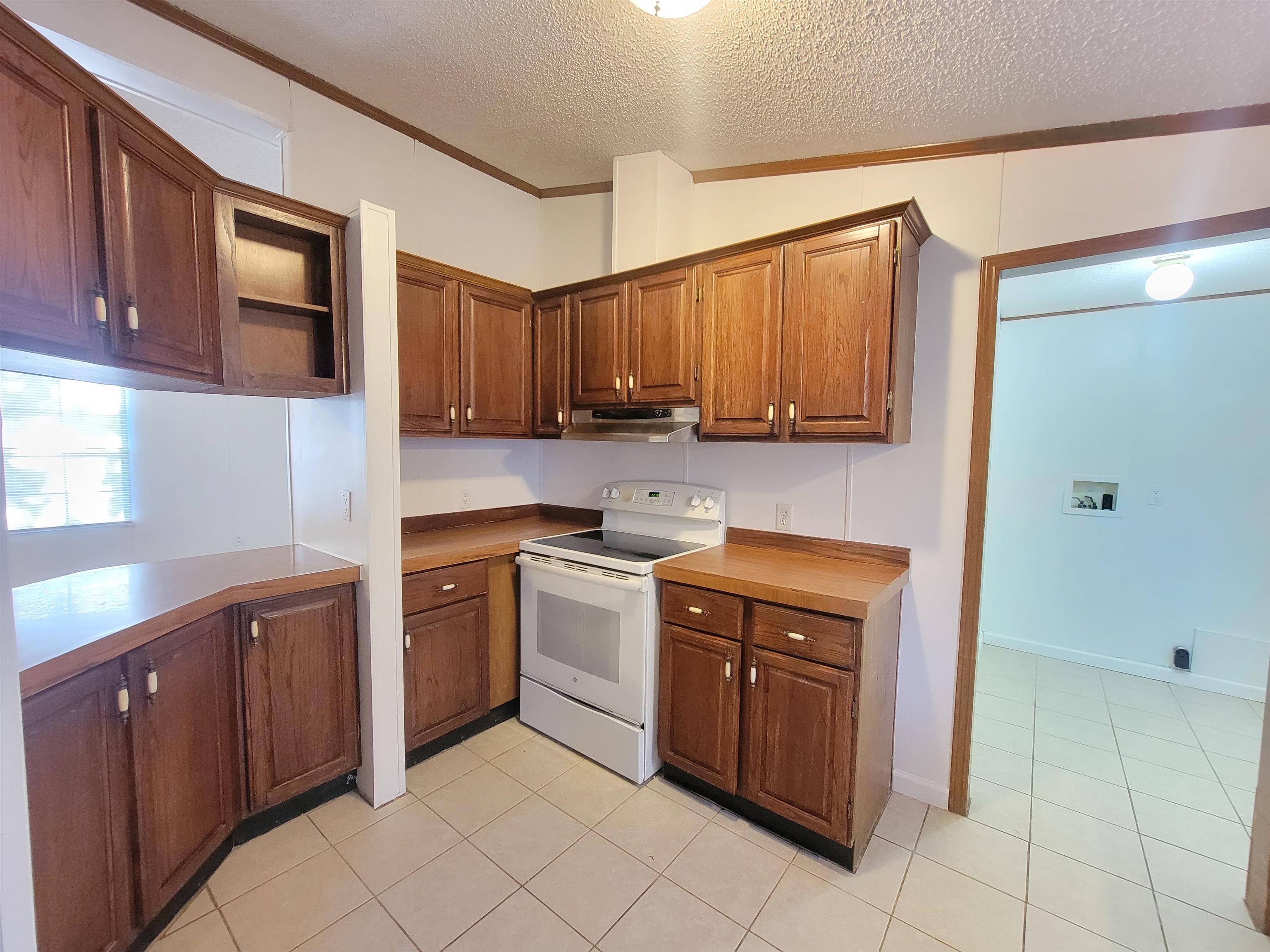 385 Rosedale Drive Property Photo 12