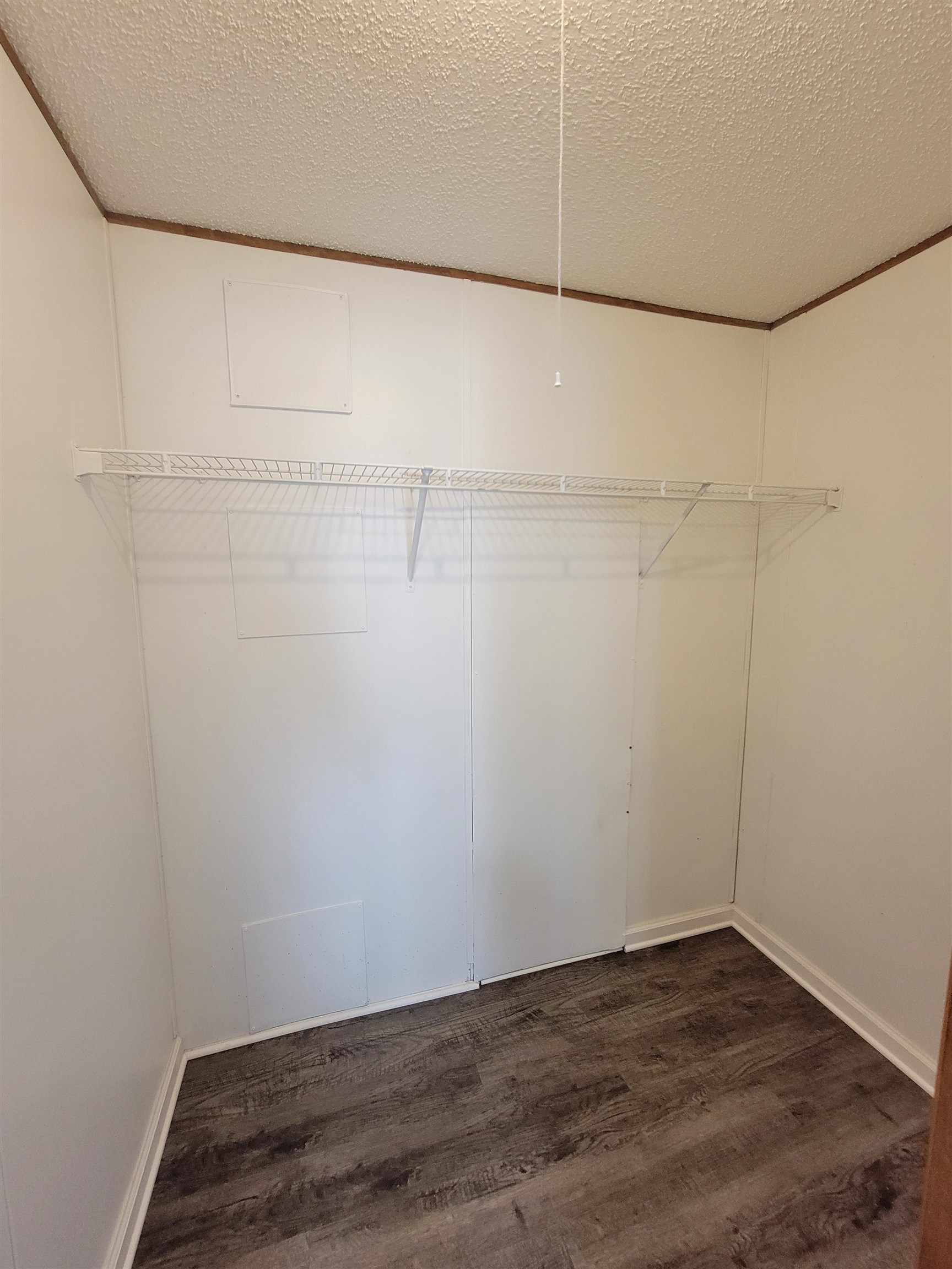 385 Rosedale Drive Property Photo 19