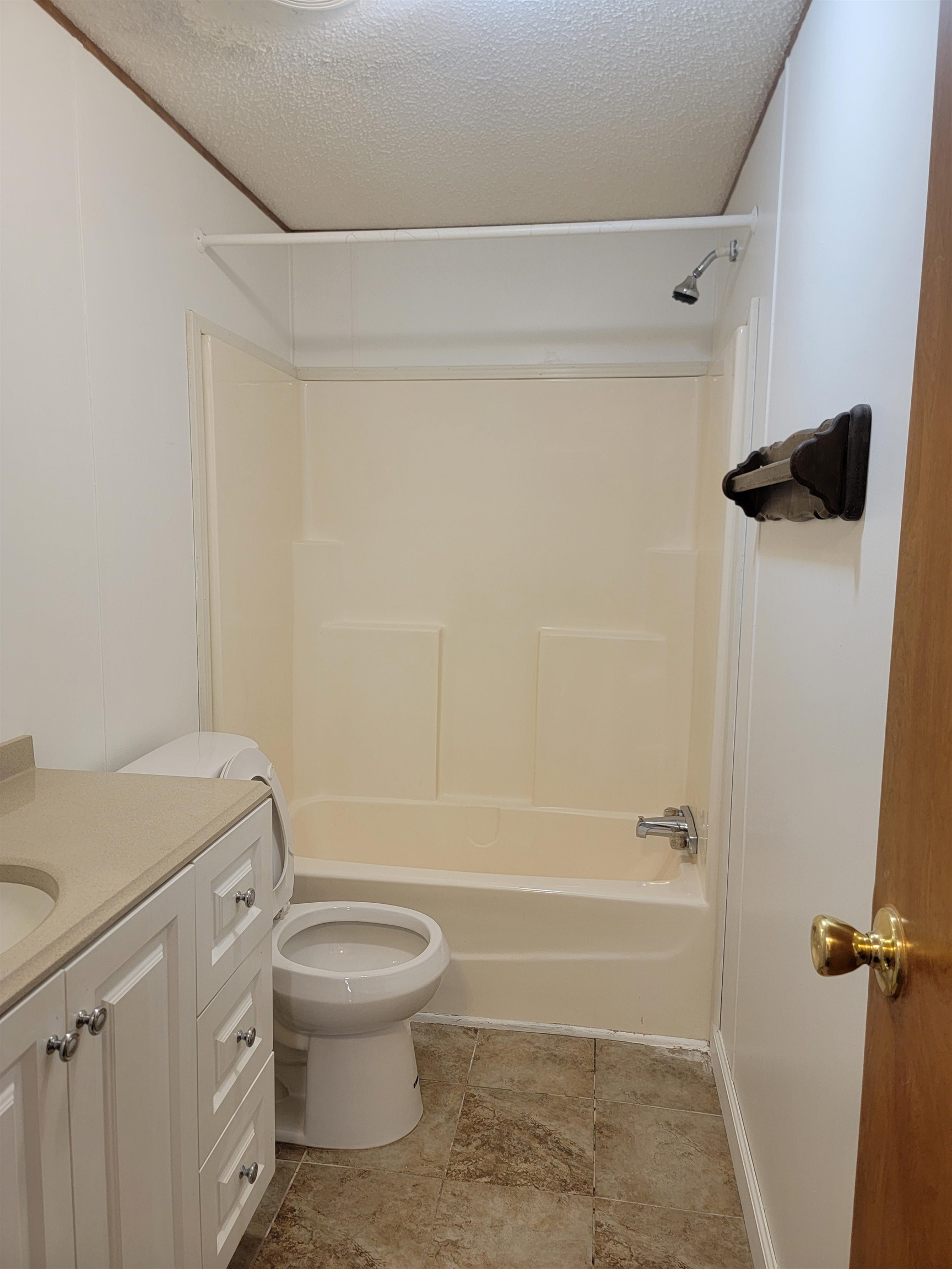 385 Rosedale Drive Property Photo 23