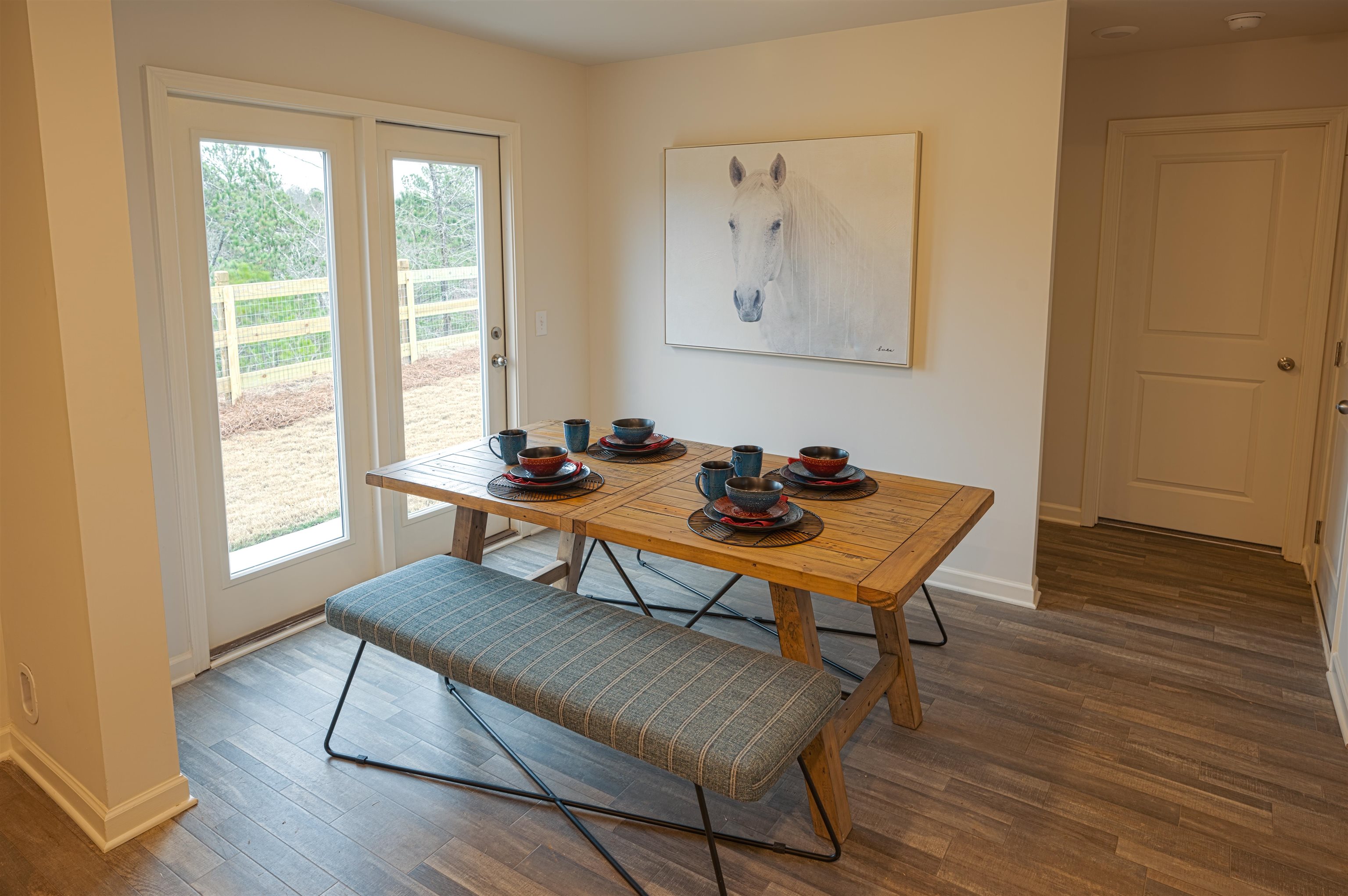 114 Butterfield Lane Property Photo 4
