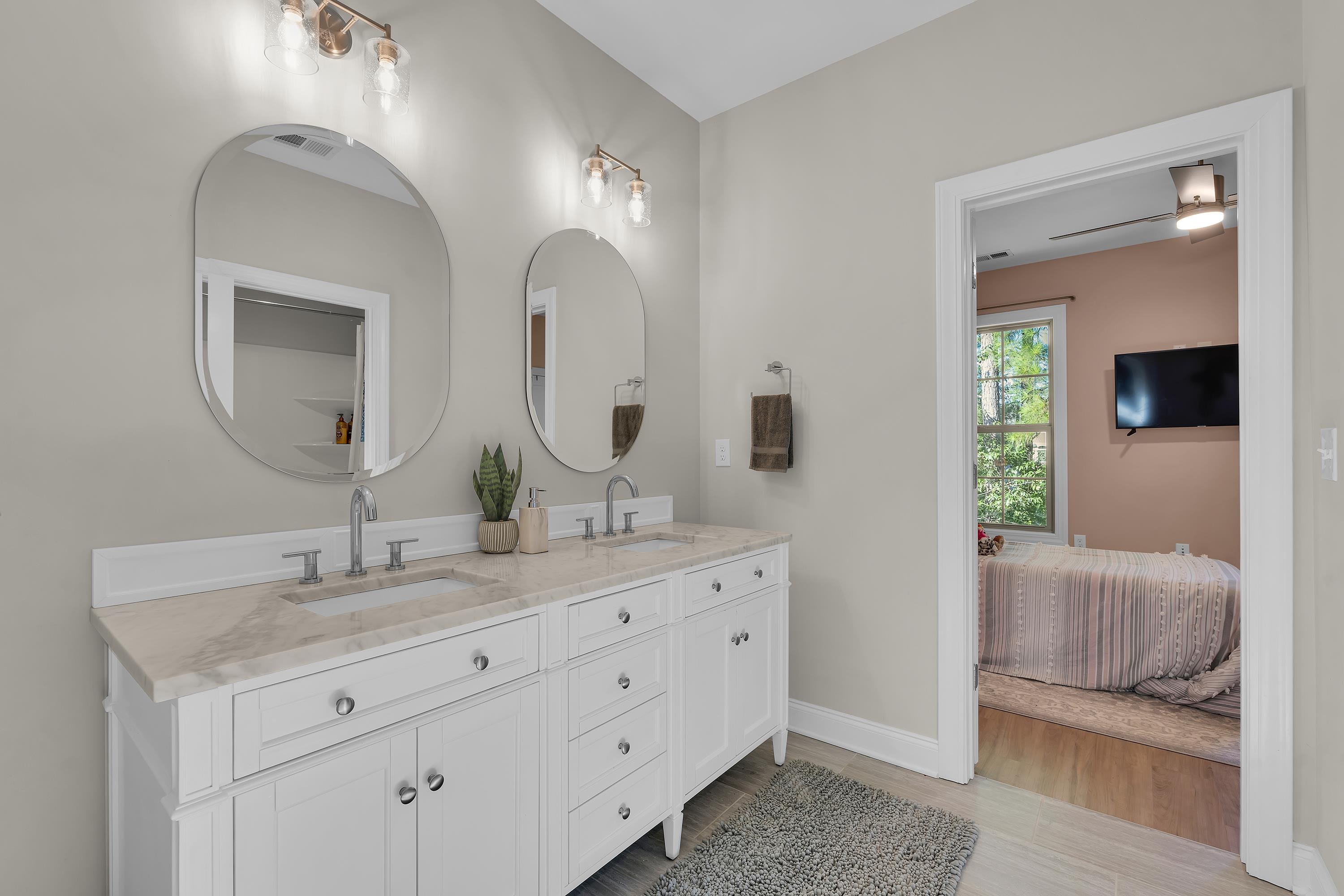 445 World Tour Drive Property Photo 23