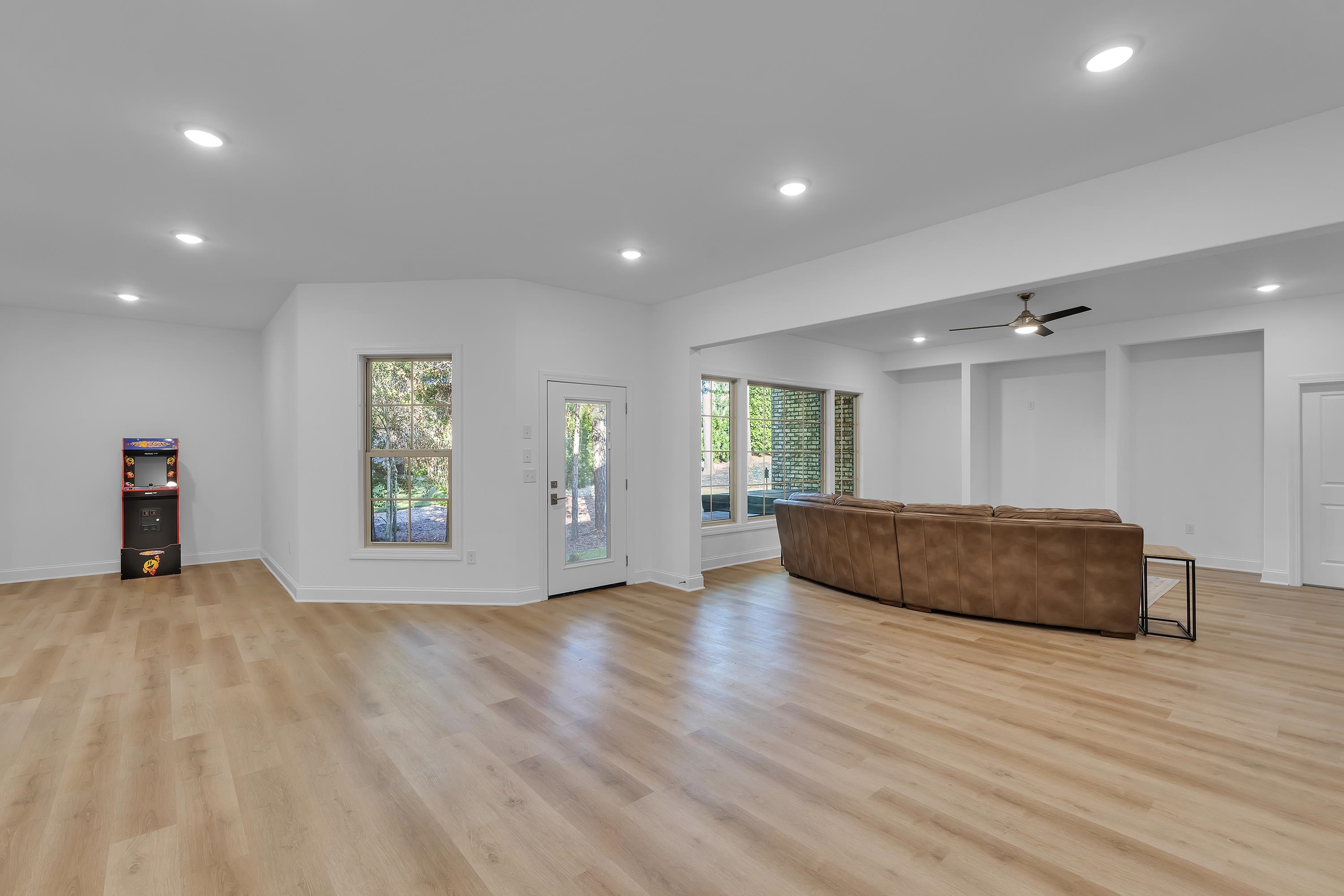 445 World Tour Drive Property Photo 30
