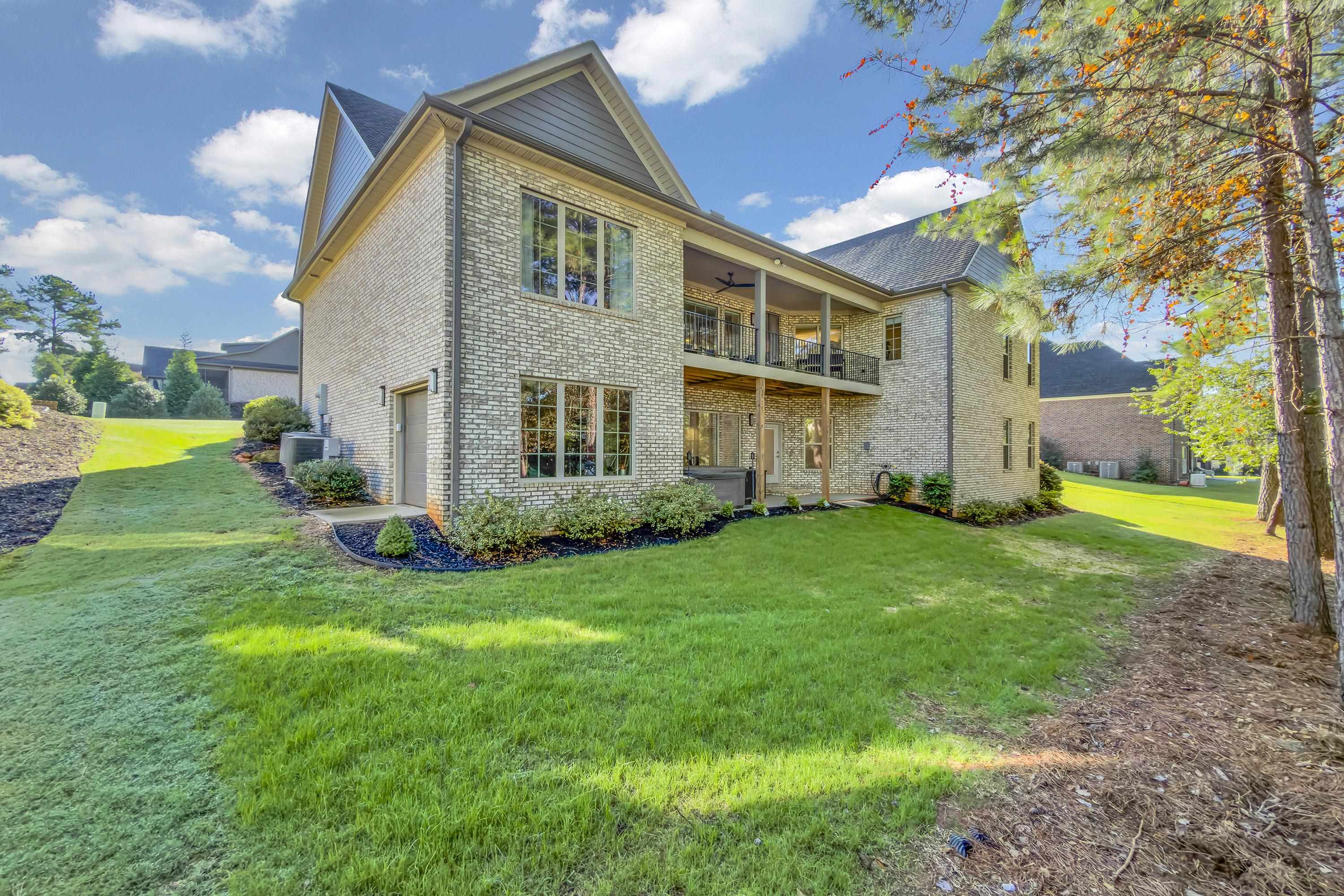 445 World Tour Drive Property Photo 40