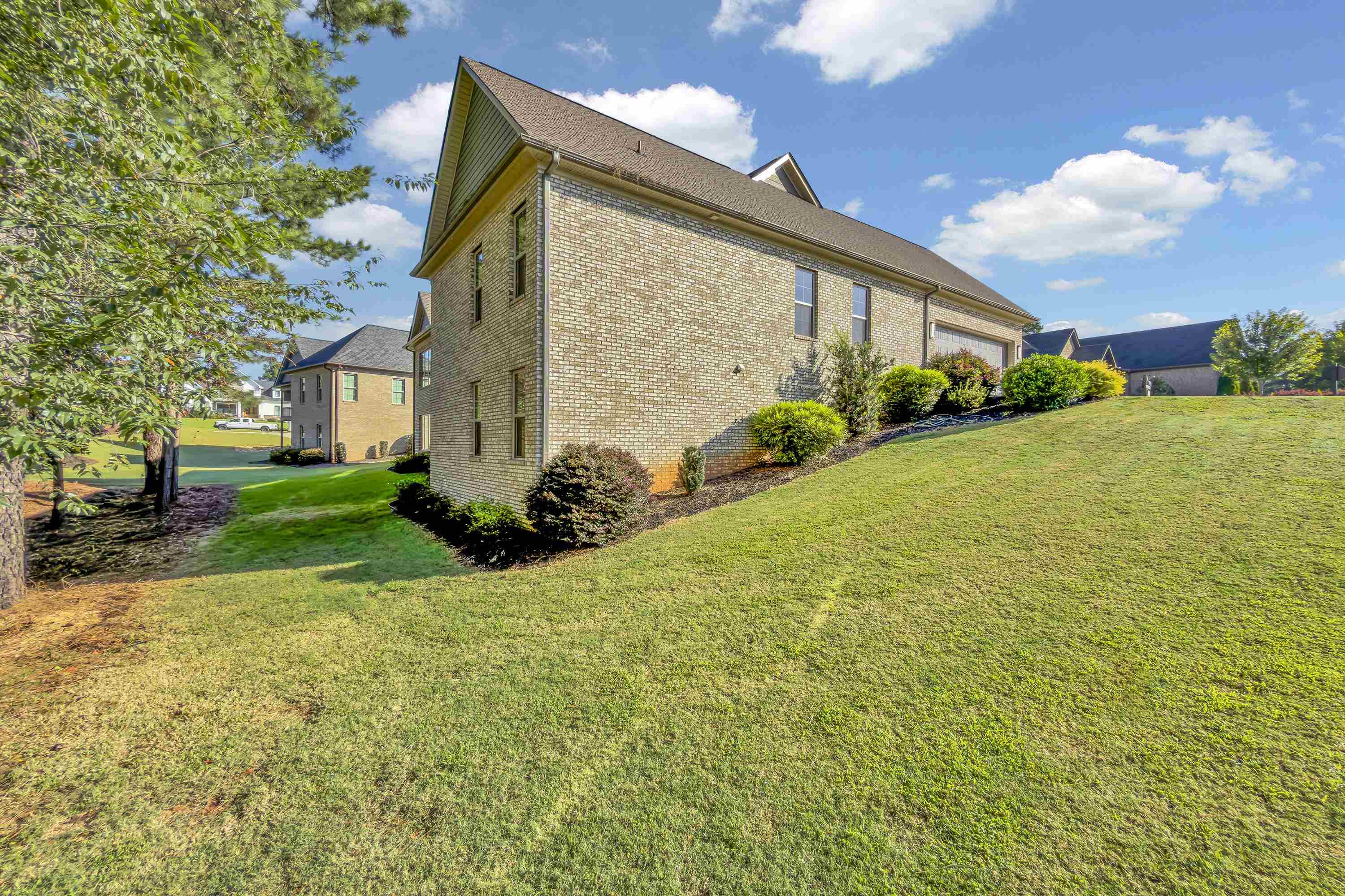 445 World Tour Drive Property Photo 41