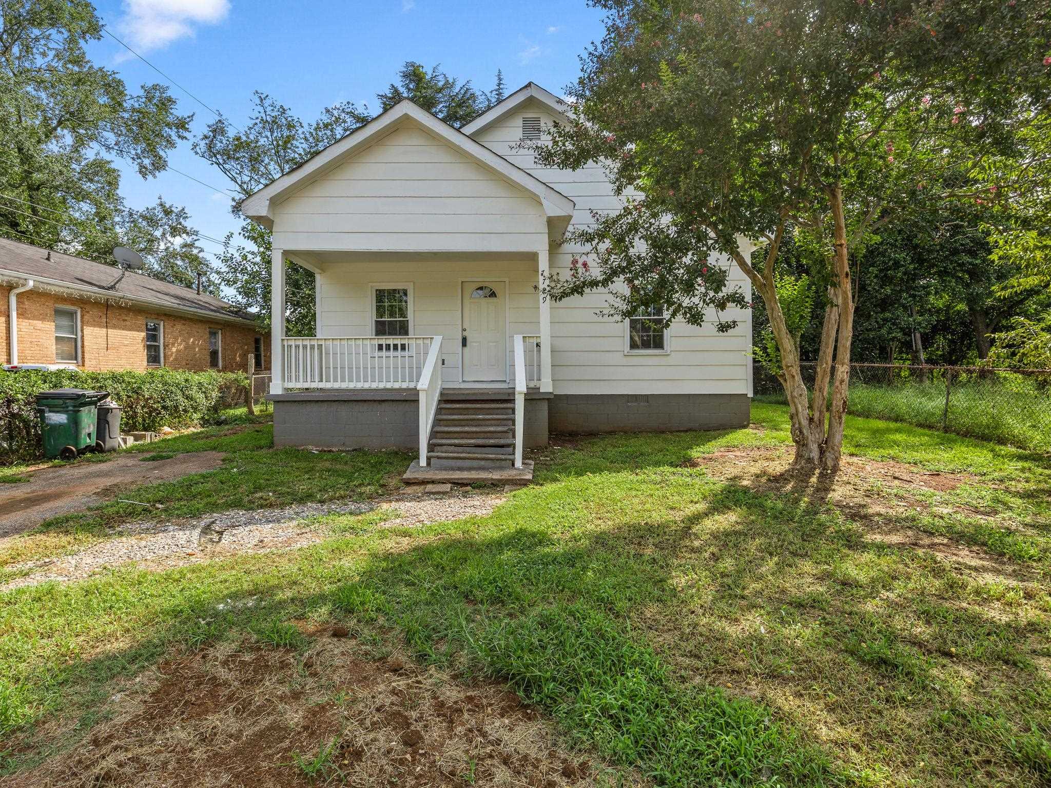 7729 Bradley Street Property Photo 1