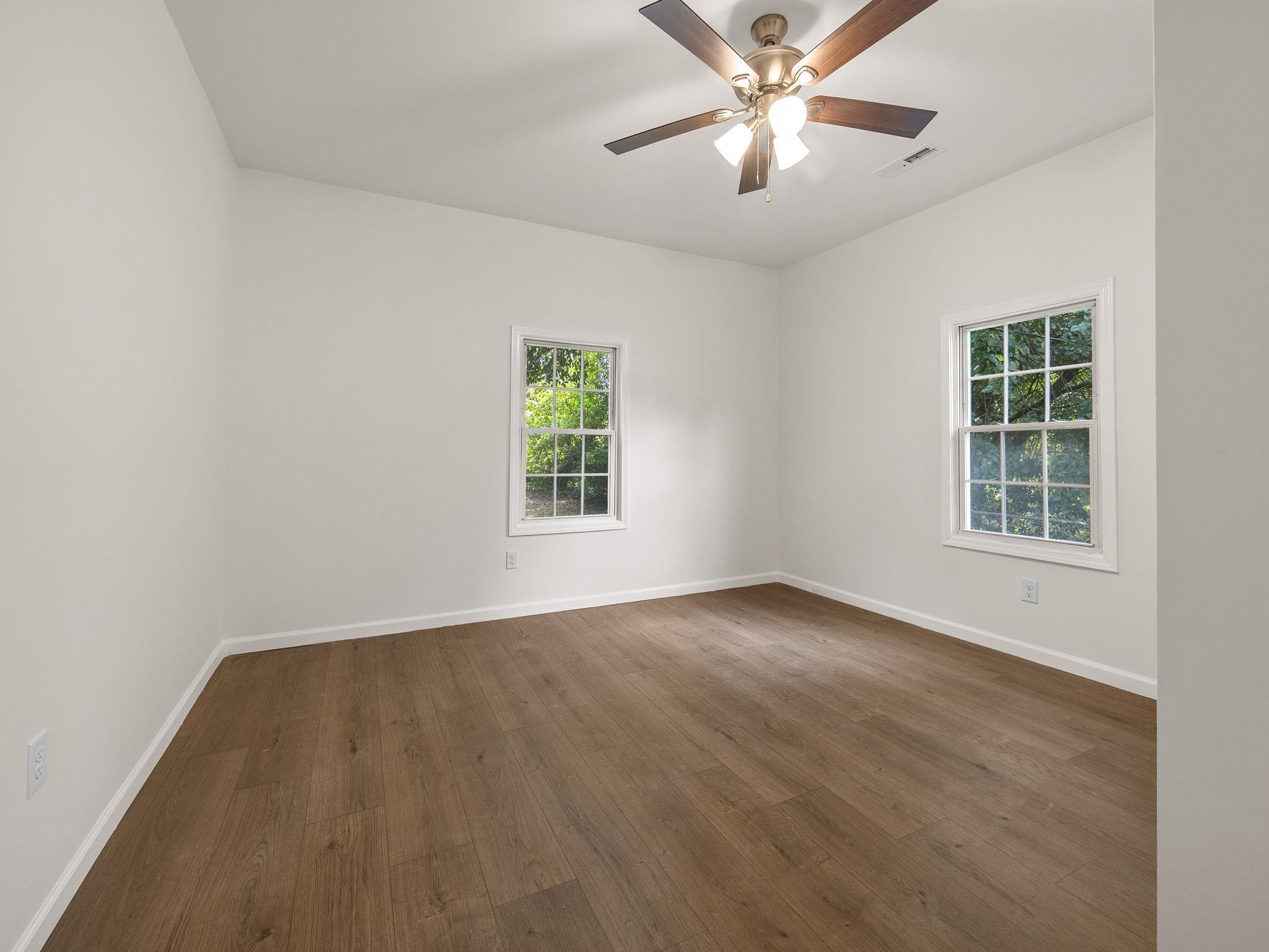 7729 Bradley Street Property Photo 22