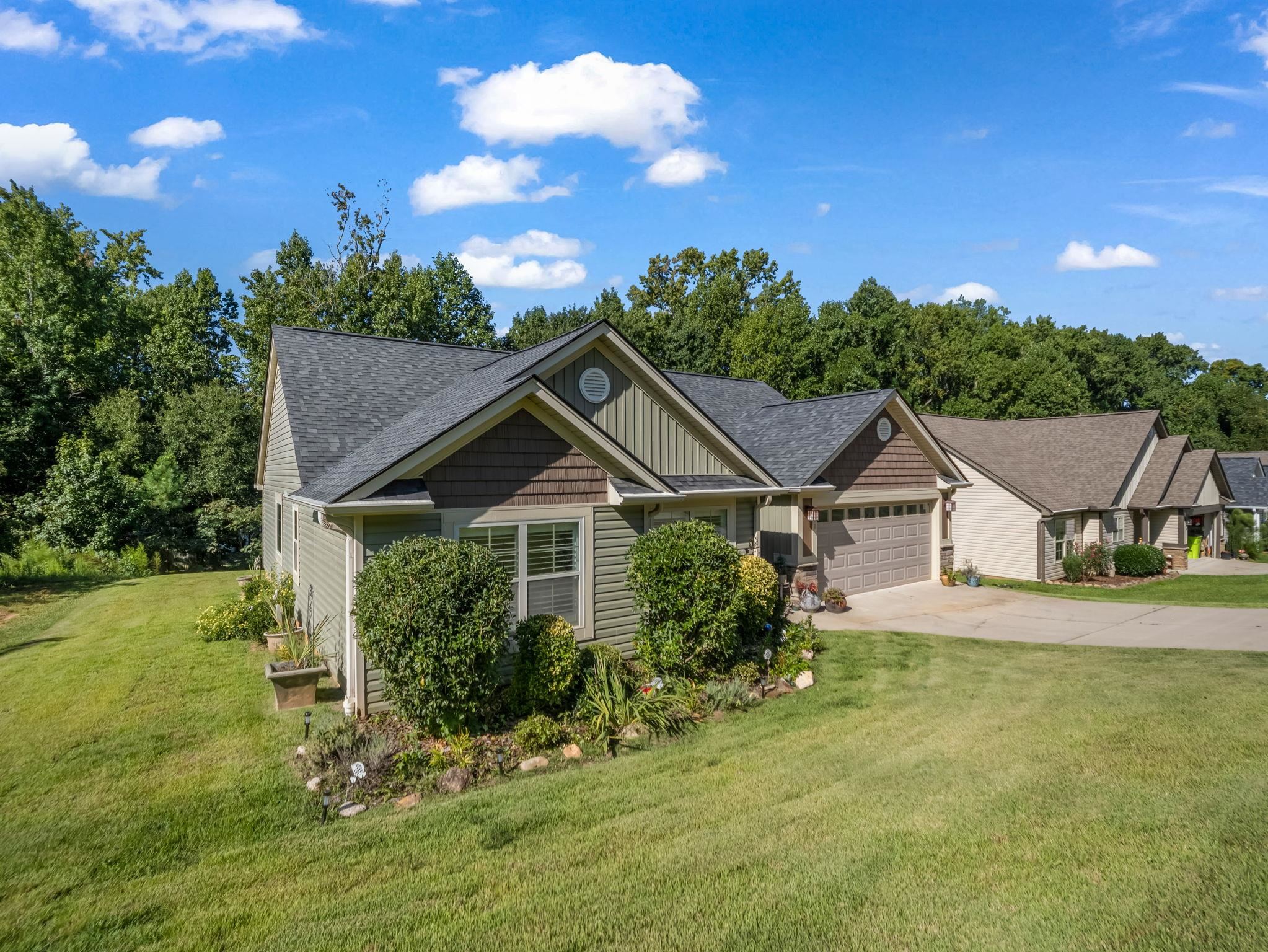 138 Brookwood Creek Drive Property Photo 3