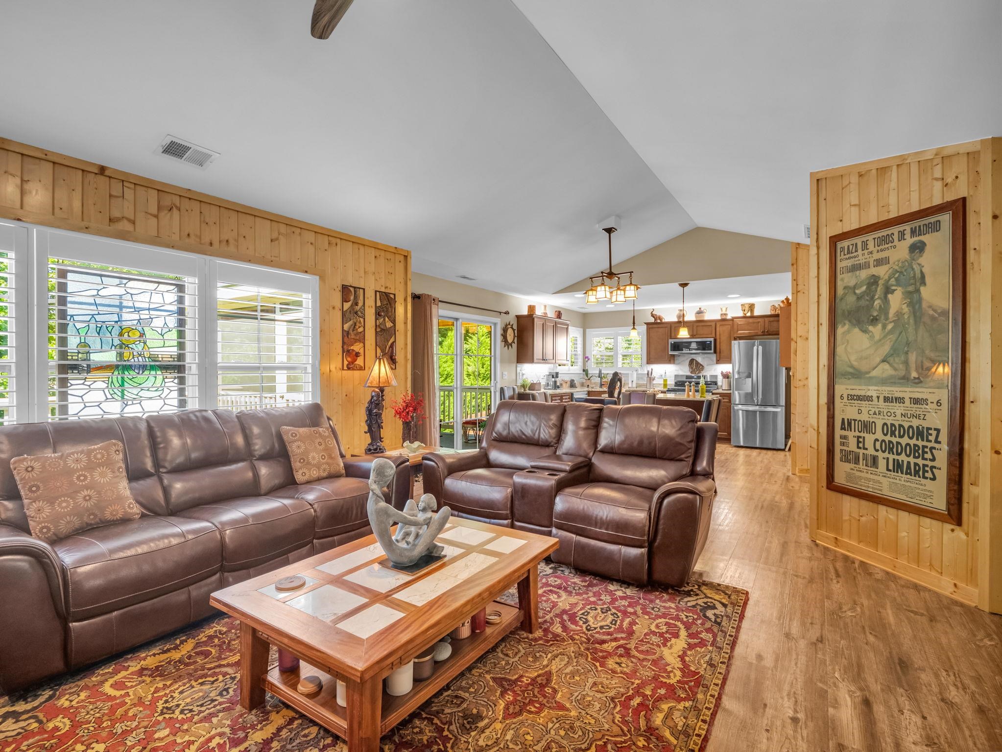 138 Brookwood Creek Drive Property Photo 8