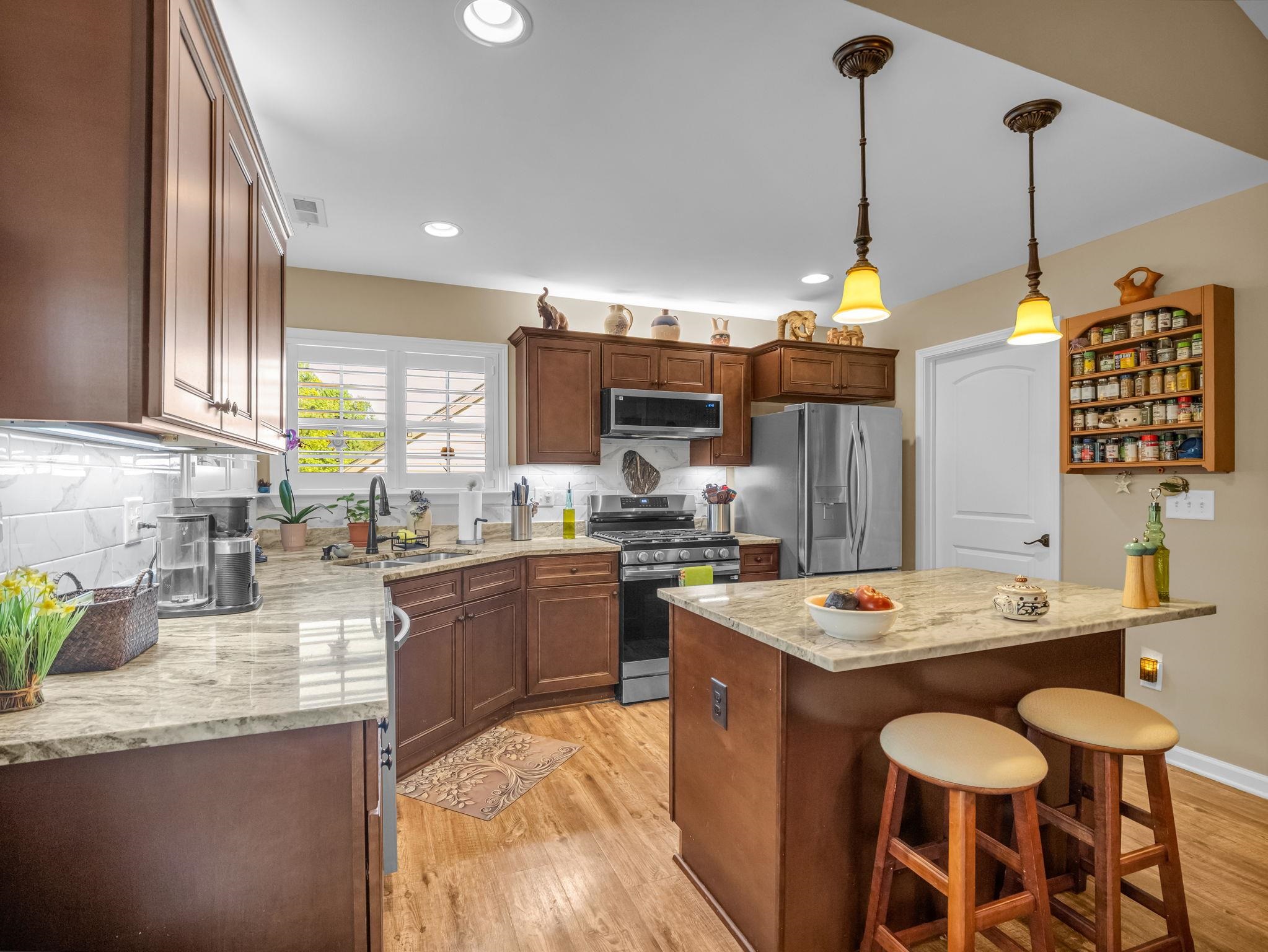 138 Brookwood Creek Drive Property Photo 11