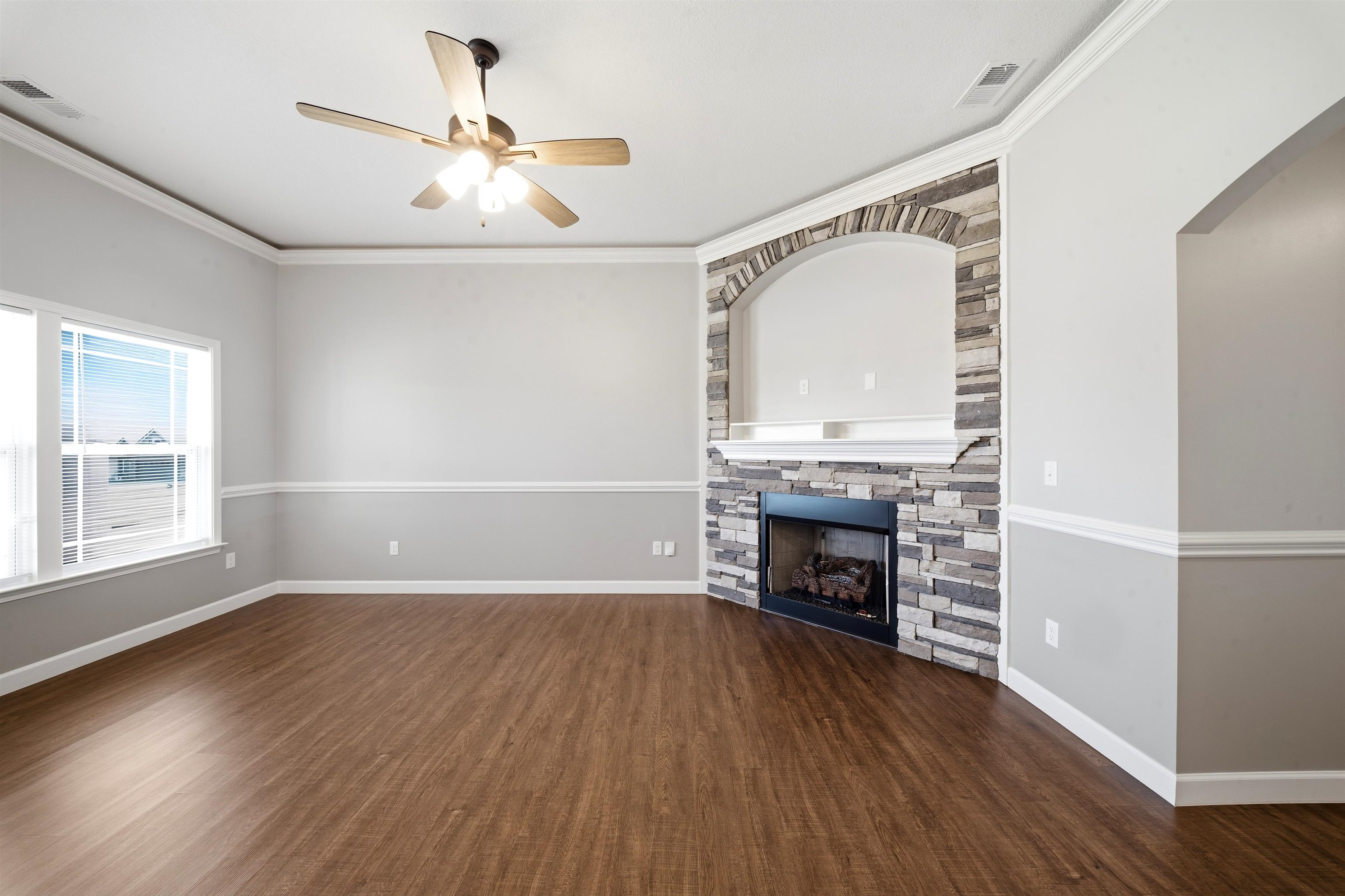 2133 Davenport Court Property Photo 6
