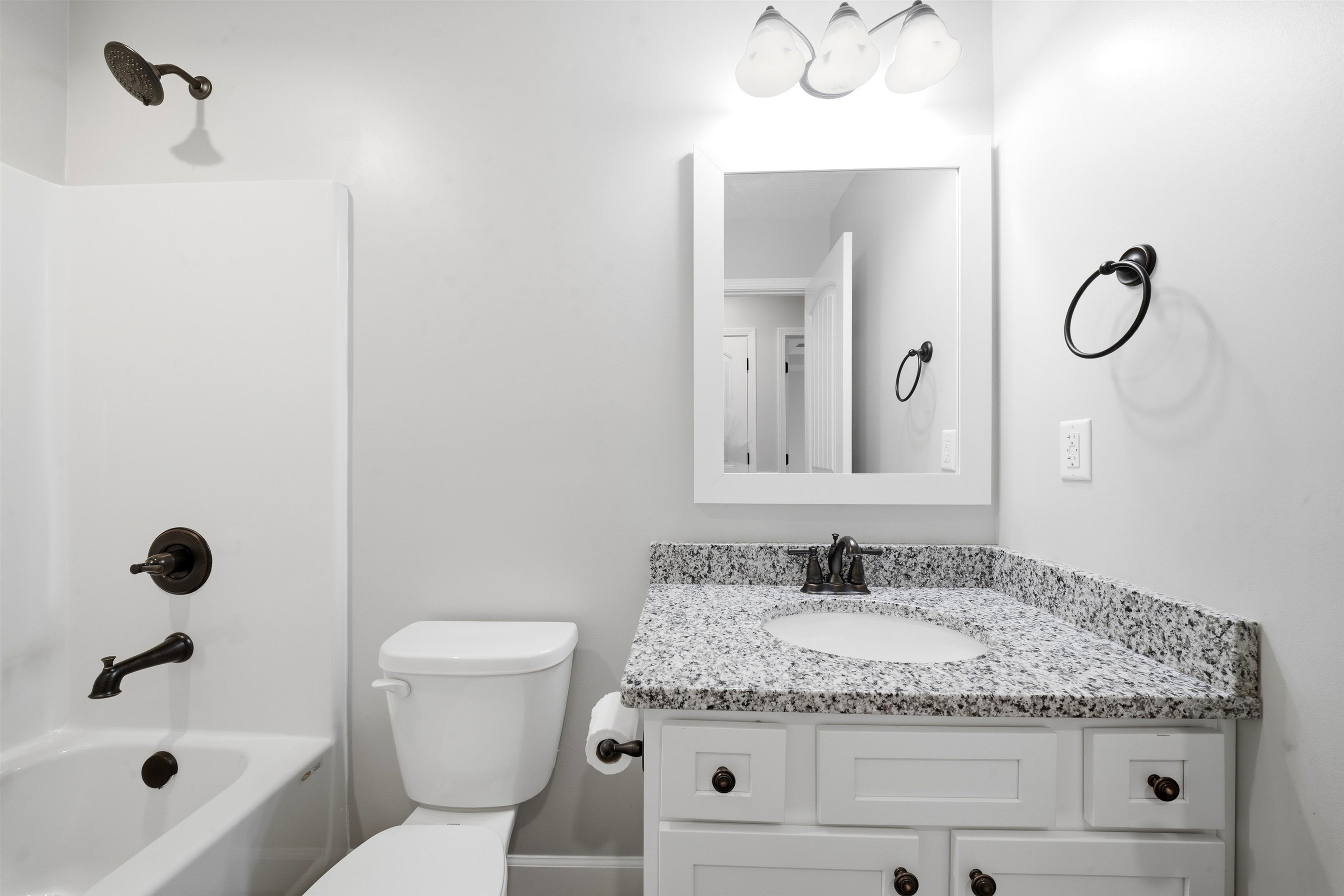 2133 Davenport Court Property Photo 12