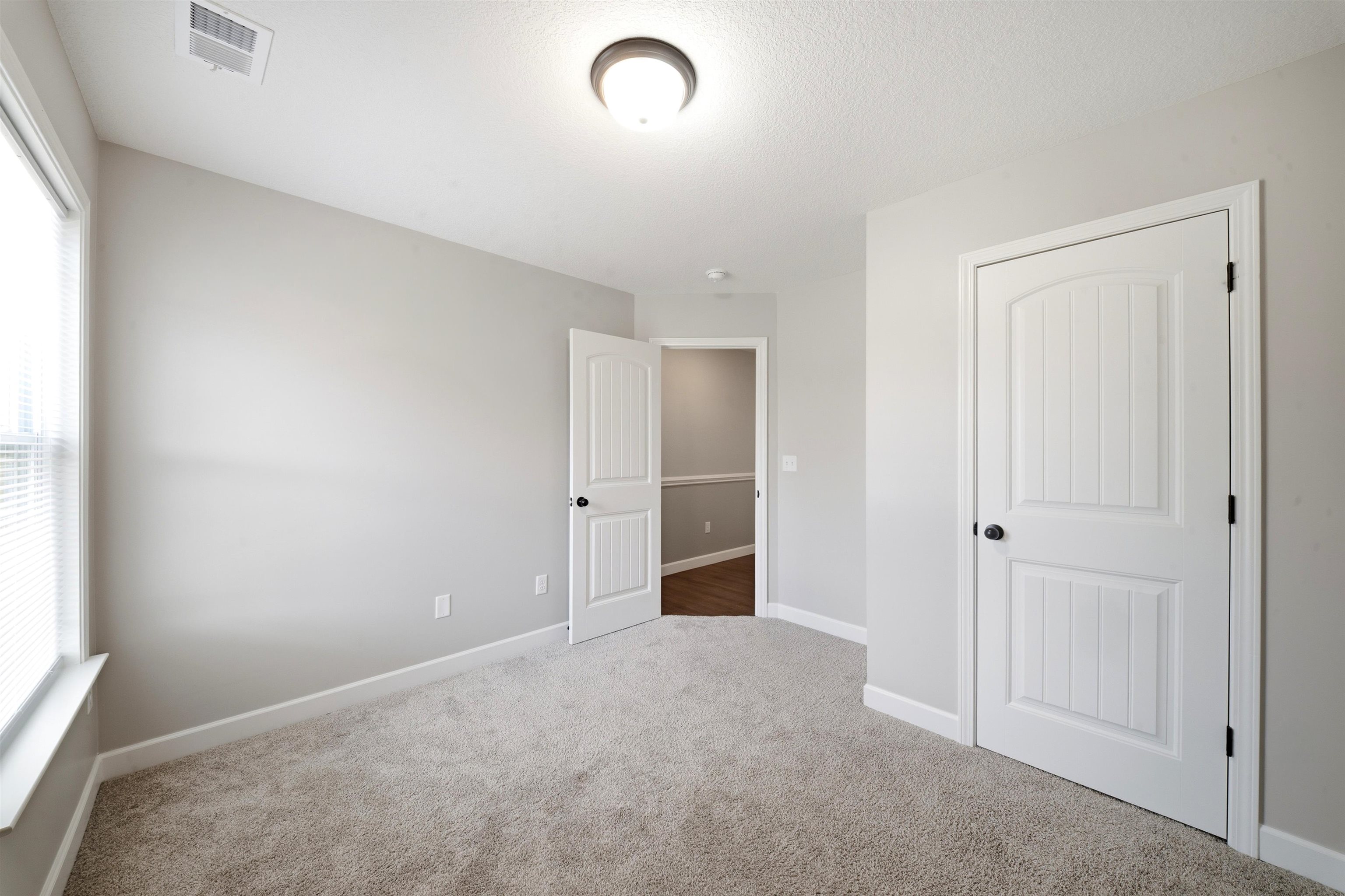 2133 Davenport Court Property Photo 18