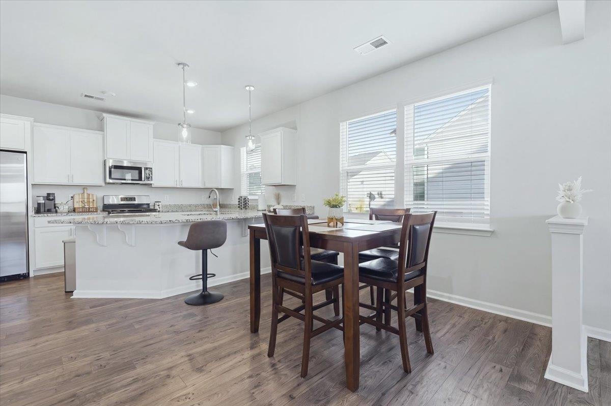 4031 Bromfield Way Property Photo 6