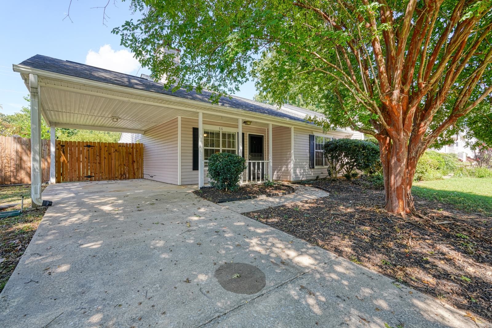 66 Sweetbriar Lane Property Photo 2