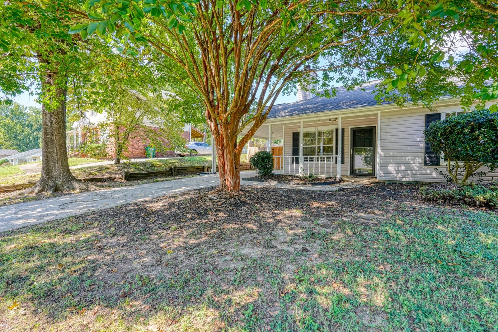 66 Sweetbriar Lane Property Photo 4