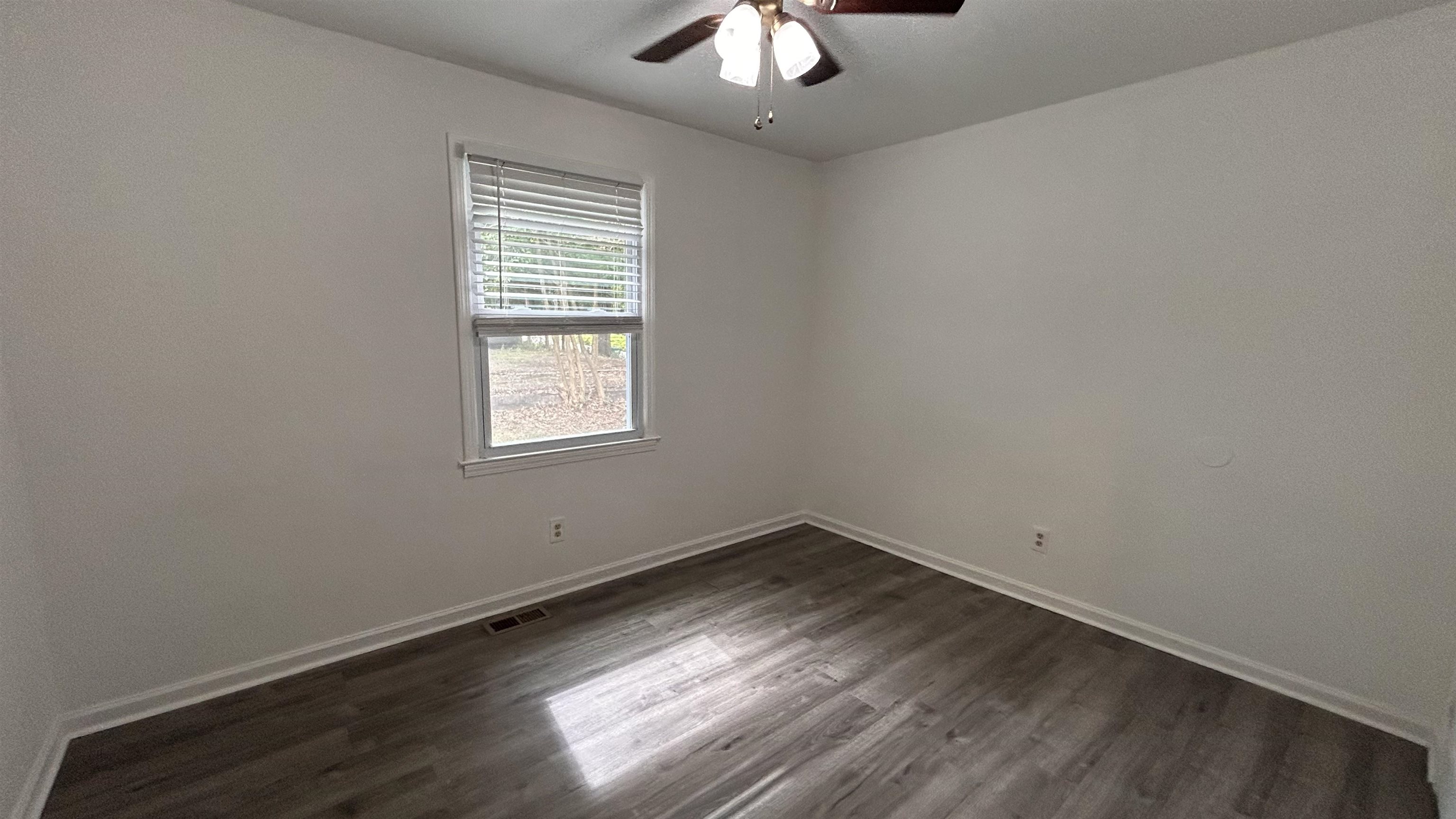 341676 Property Photo 16