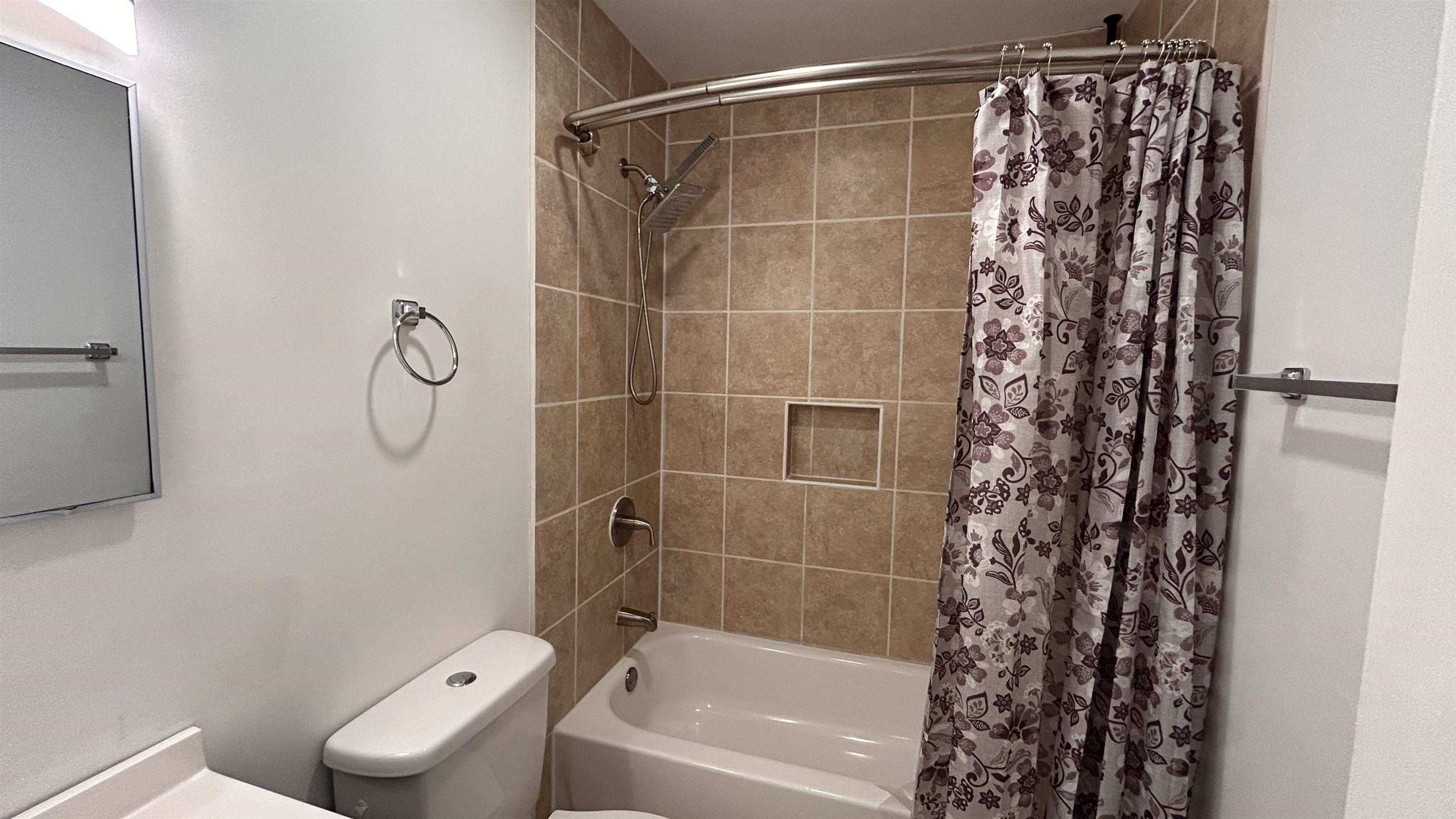 341676 Property Photo 17