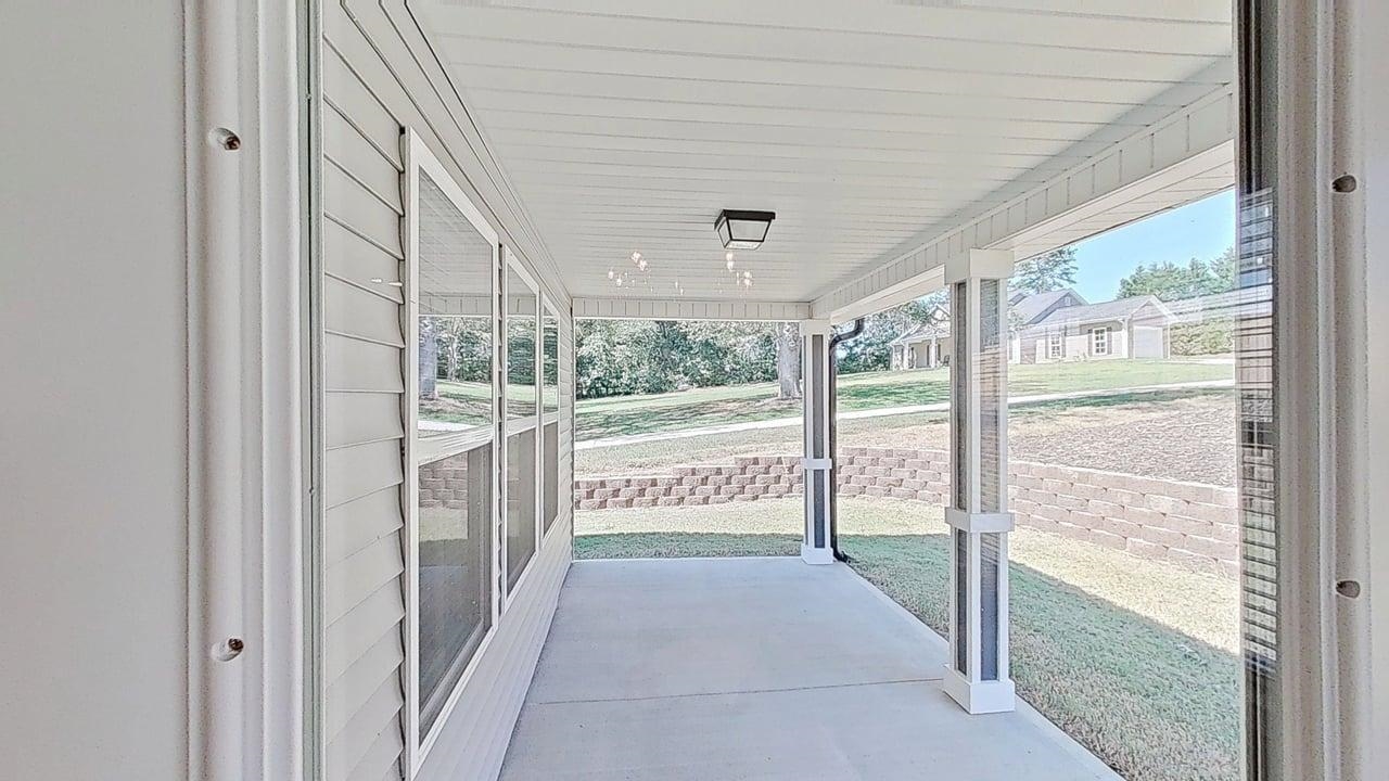 366 W Church Street Property Photo 8