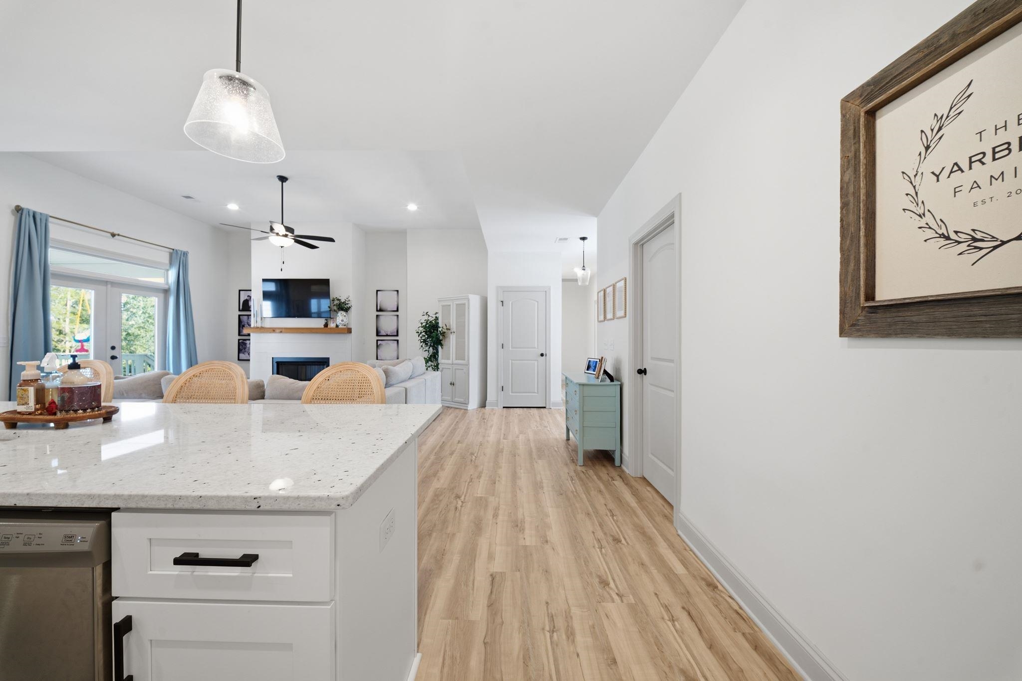 21 Greenbriar Lane Property Photo 12