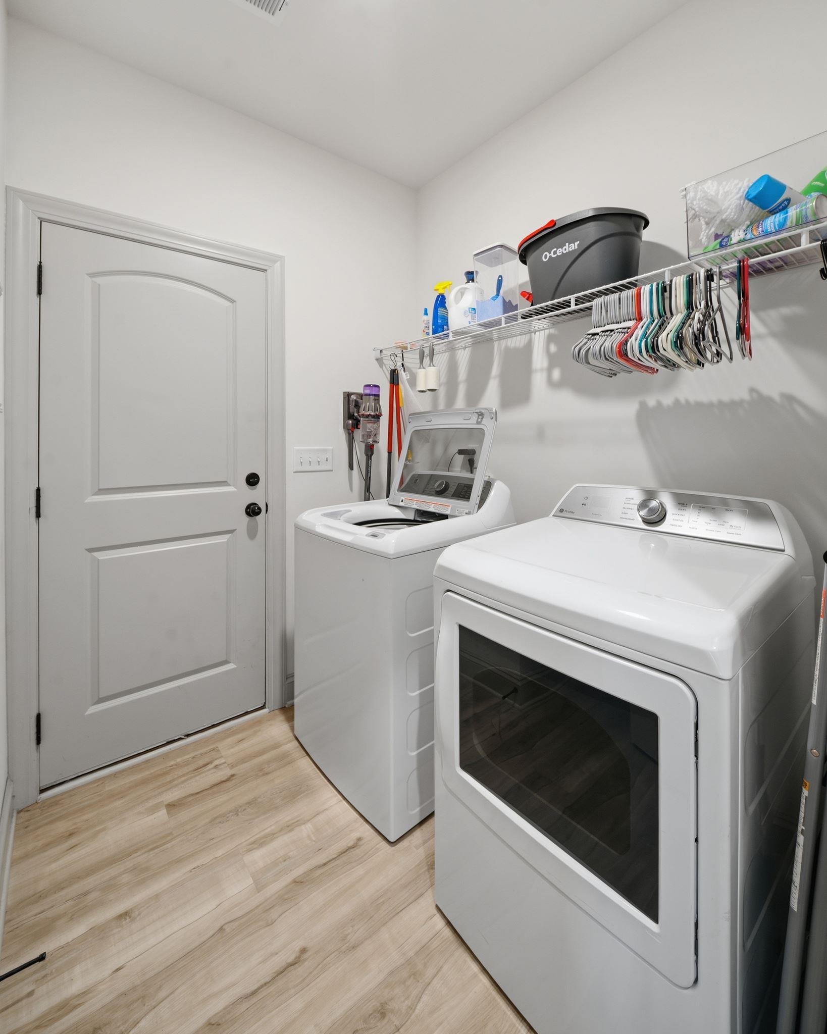 21 Greenbriar Lane Property Photo 22