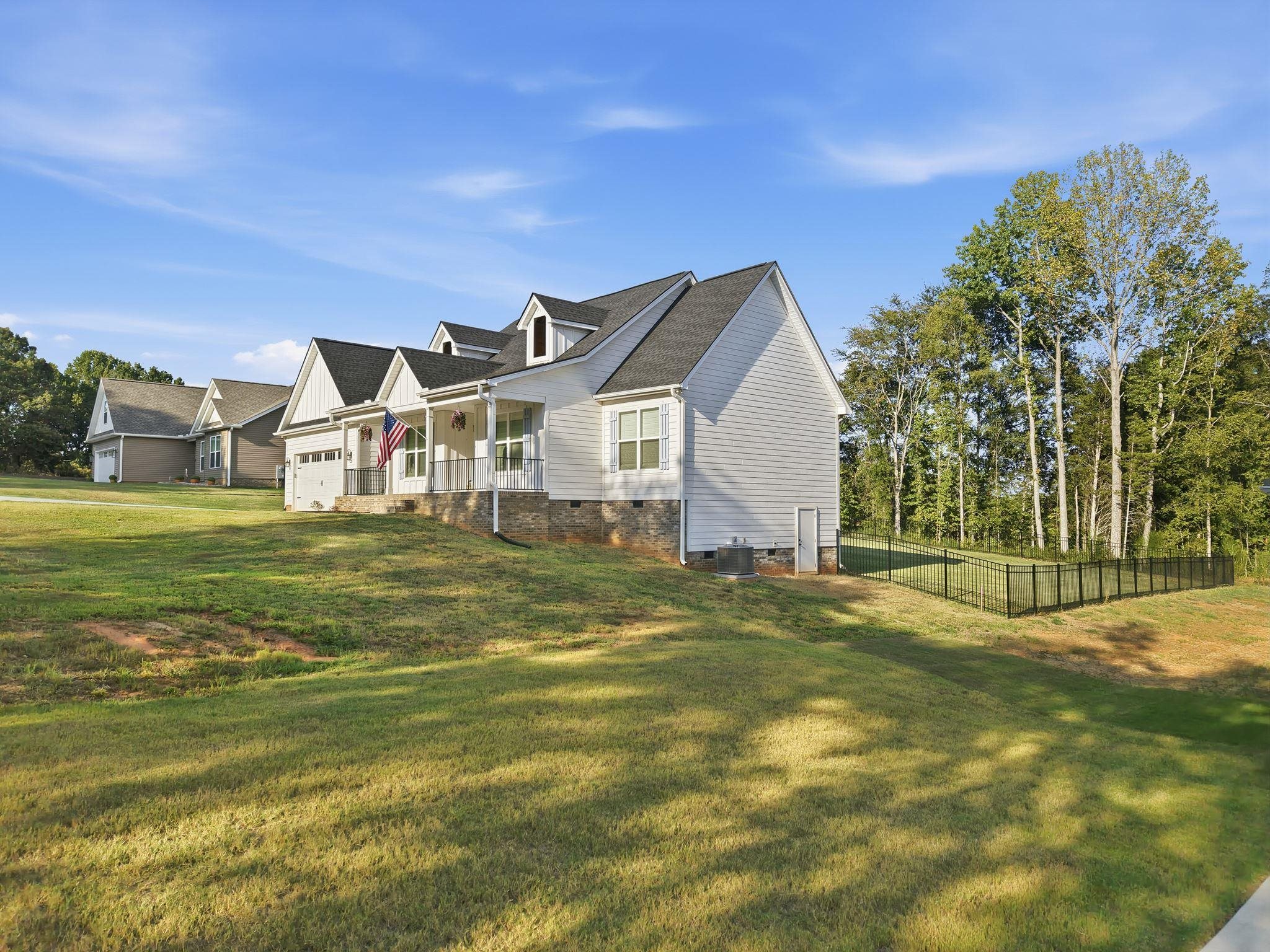21 Greenbriar Lane Property Photo 49