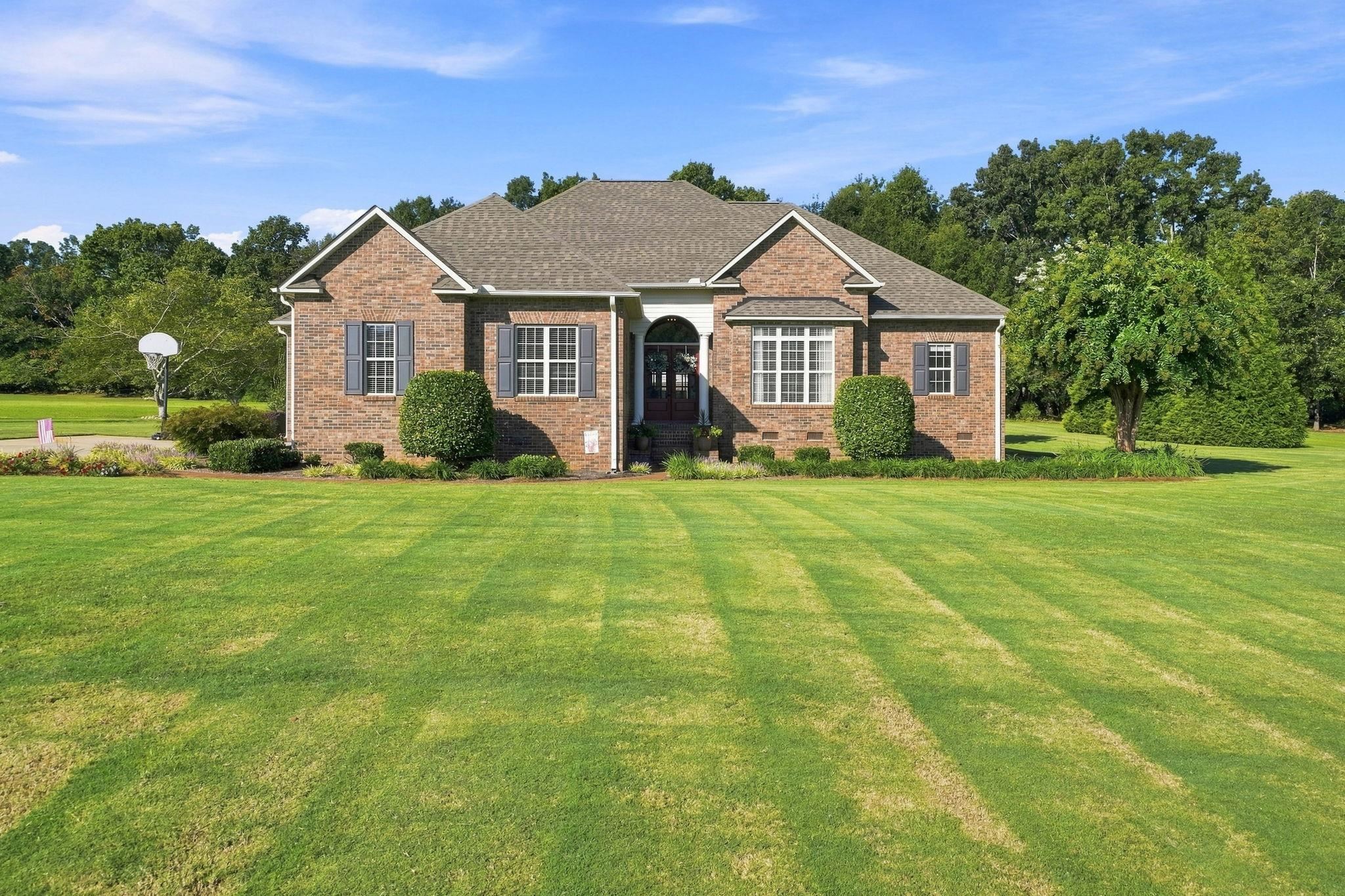 145 Gentle Ln Property Photo 3