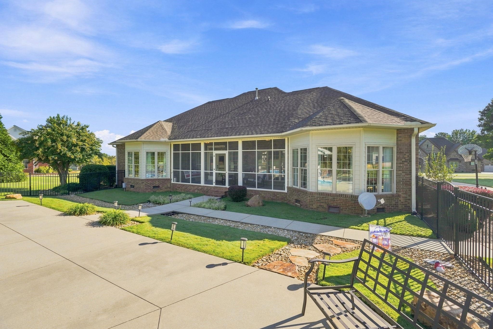 145 Gentle Ln Property Photo 5