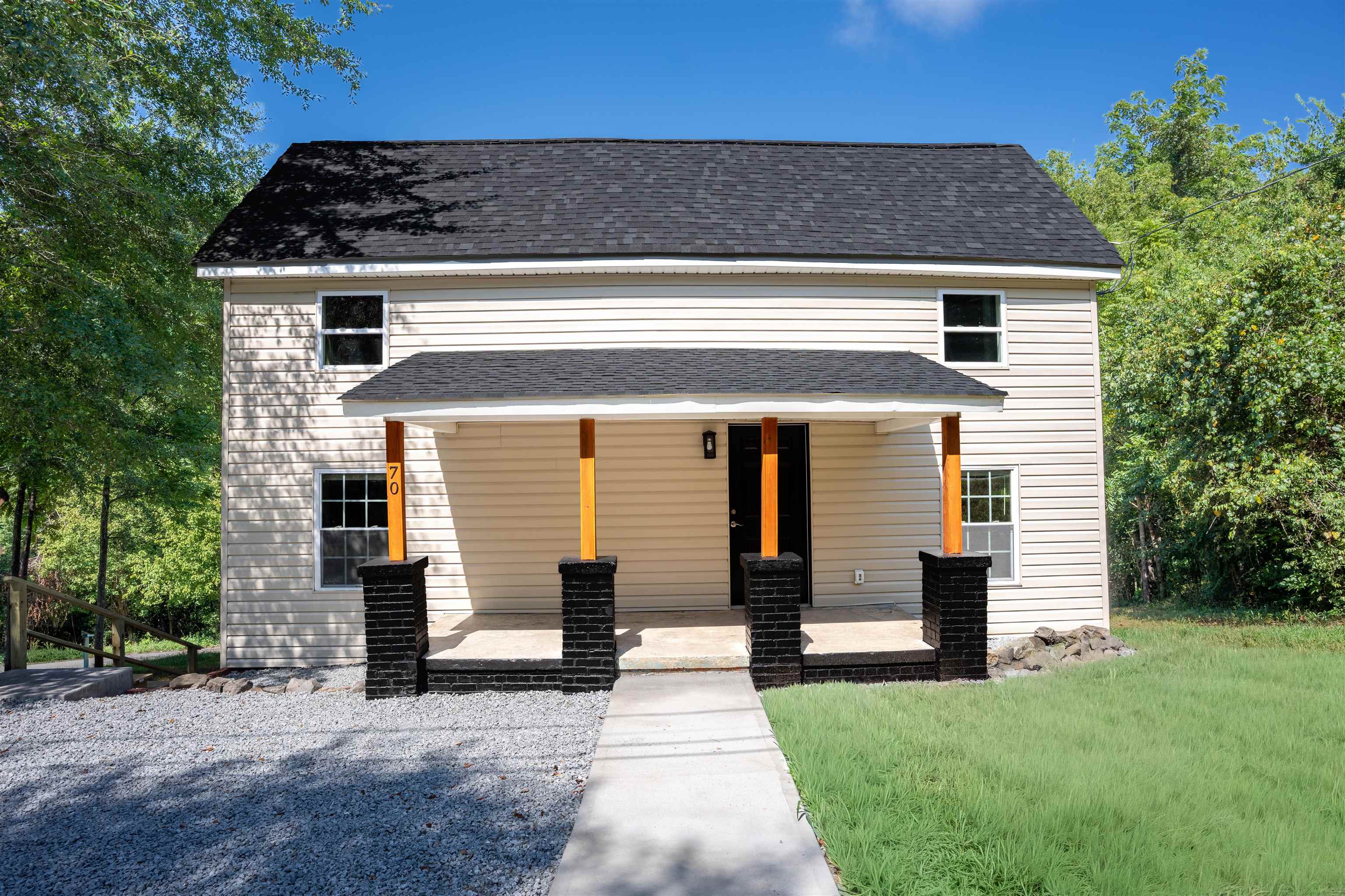 70 Clippard ST Property Photo 1