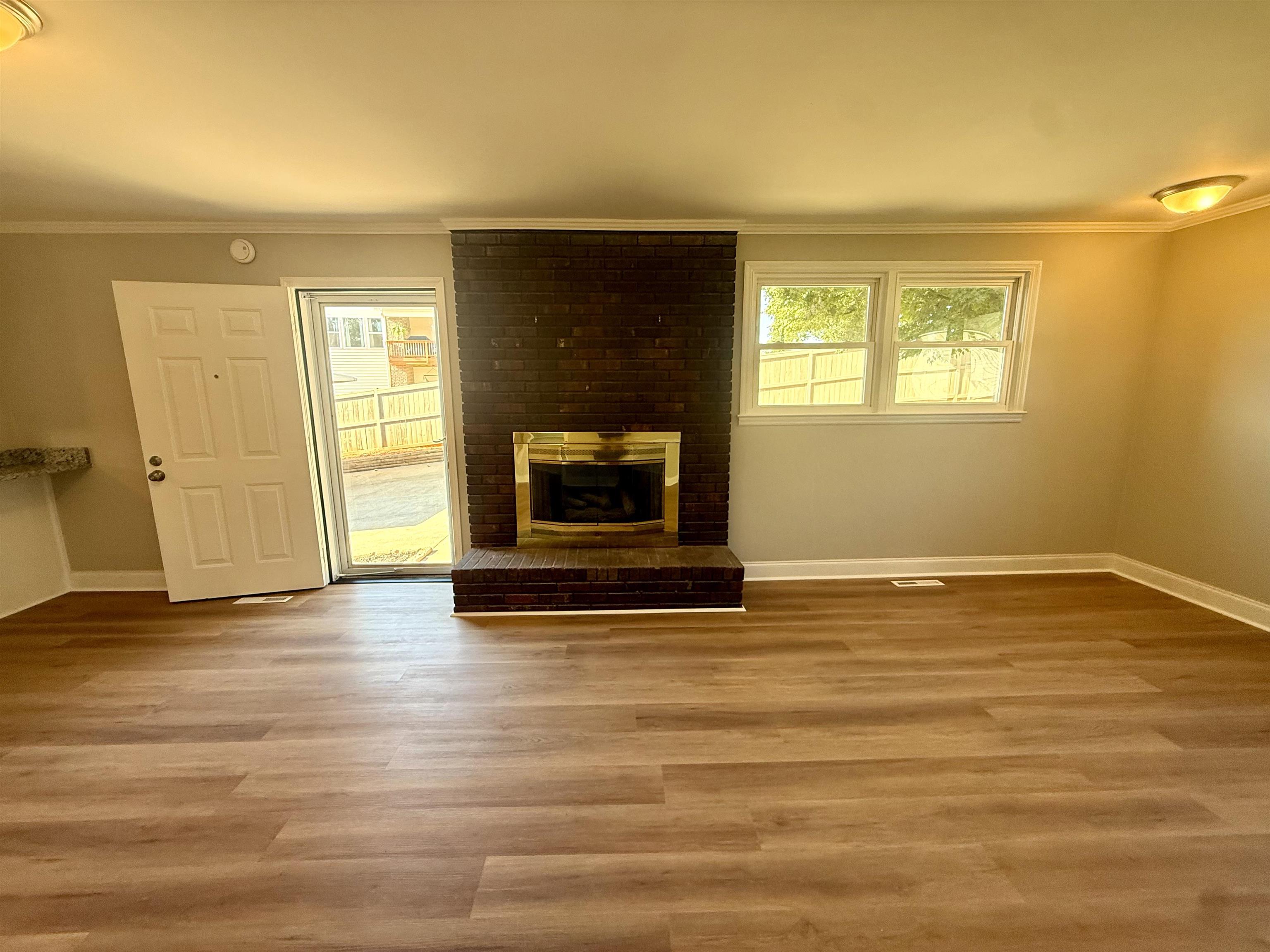 160 J Street Property Photo 5