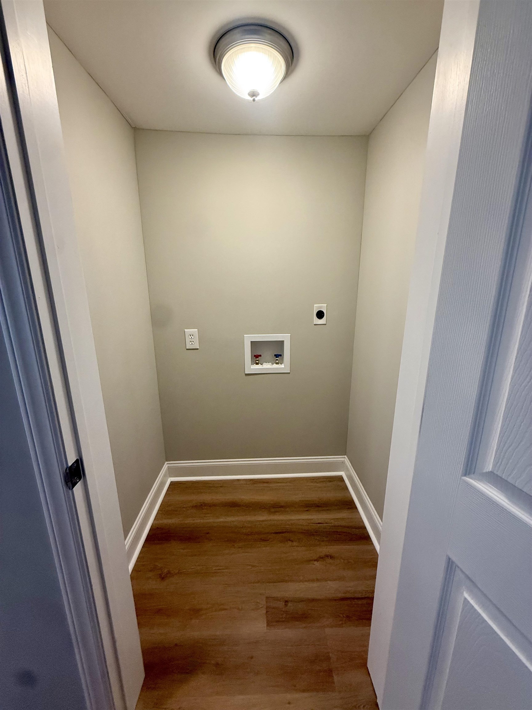 160 J Street Property Photo 10