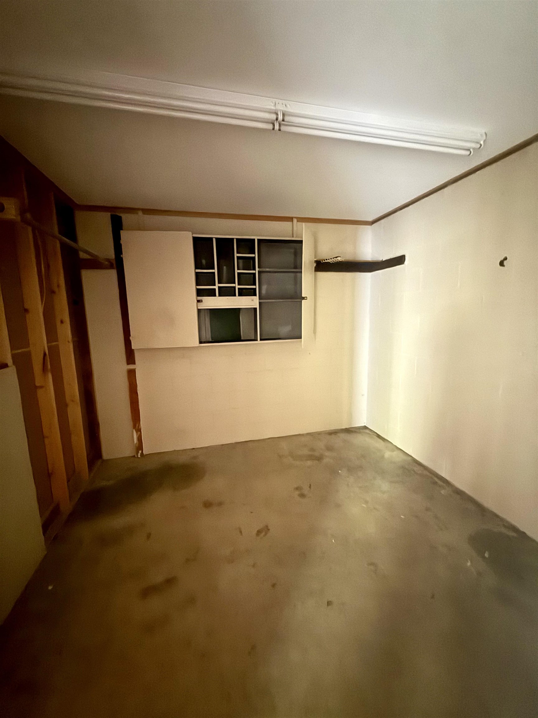 160 J Street Property Photo 15