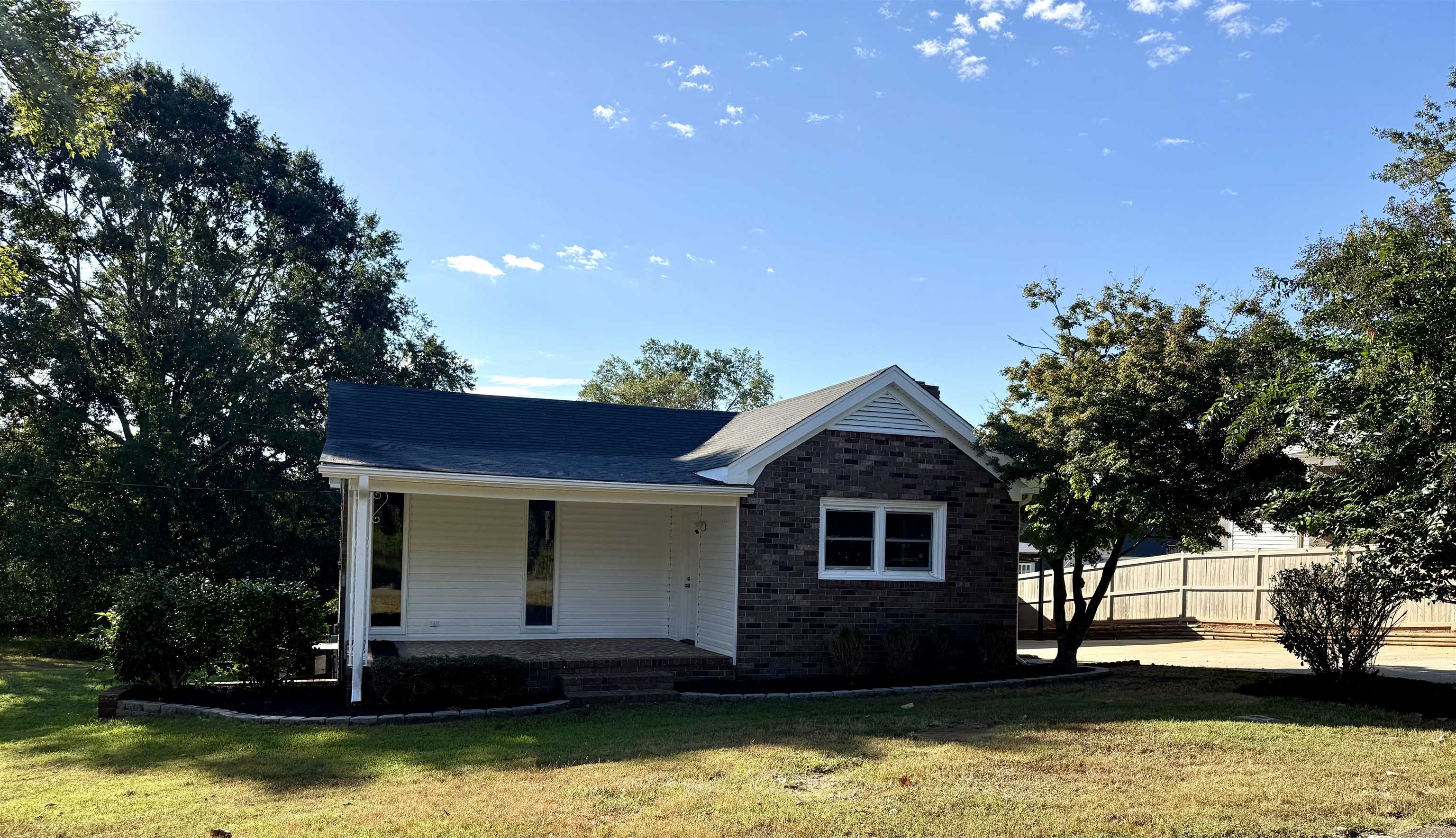 160 J Street Property Photo 19