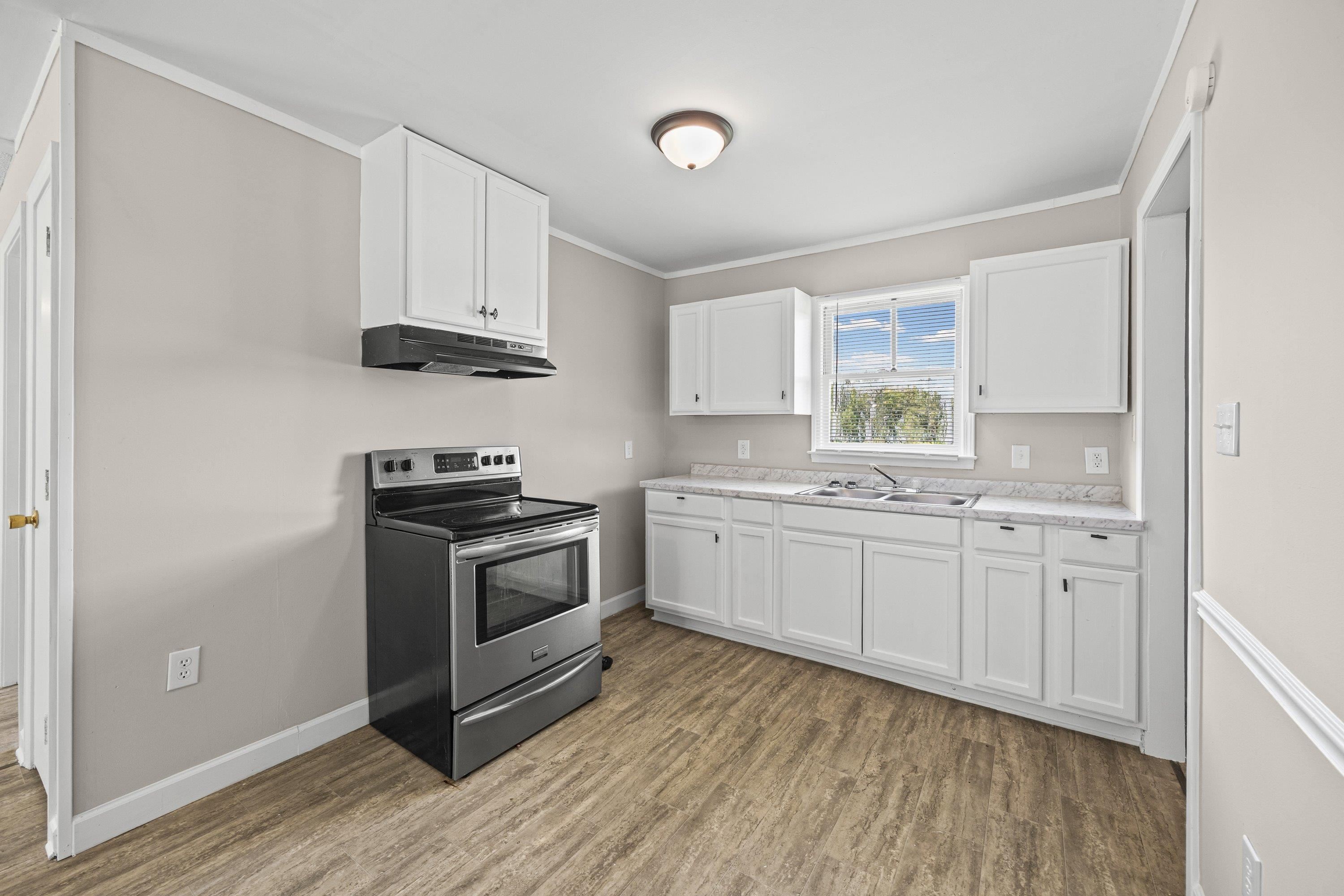 195 Moda Road Property Photo 8
