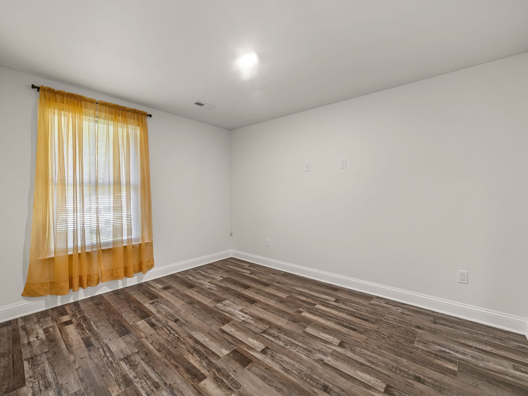 311 Mulligan Street Property Photo 23