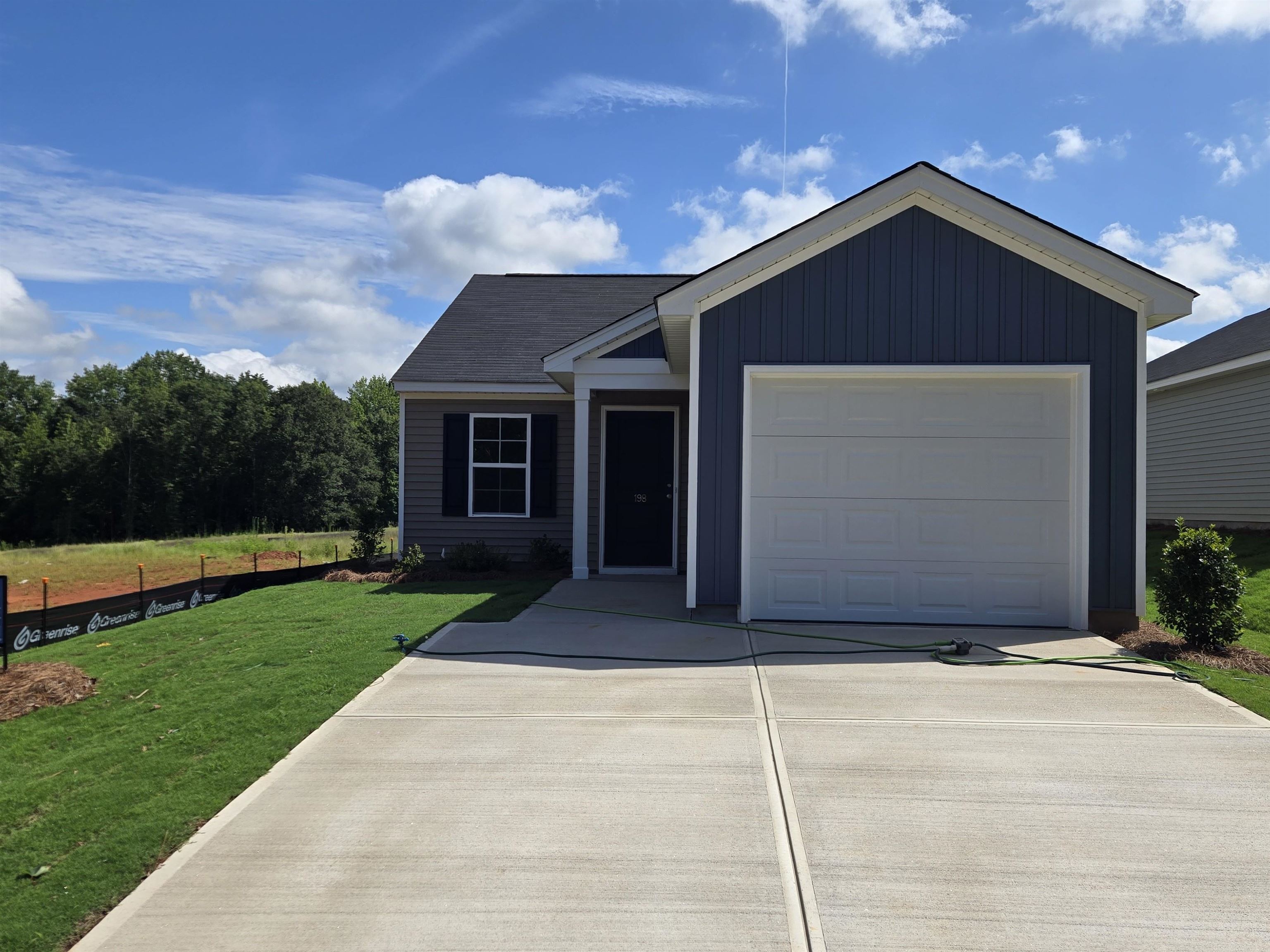 198 Cloverfield Lane Property Photo 1