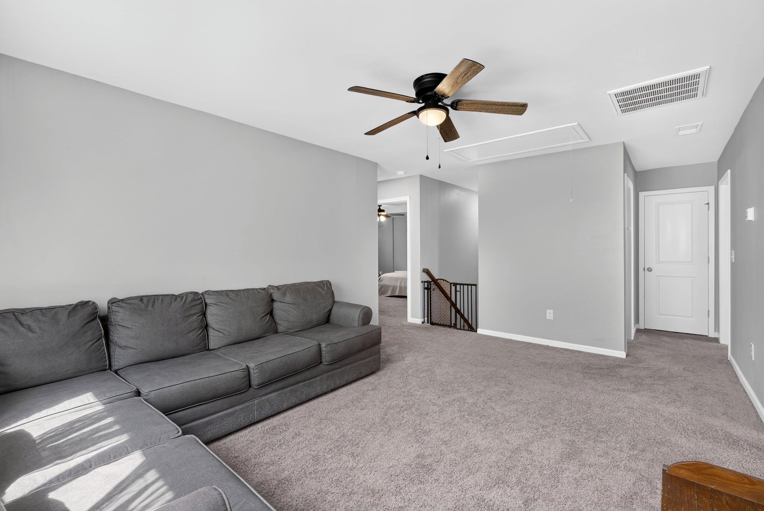 642 Ridgeville Crossing Drive Property Photo 15