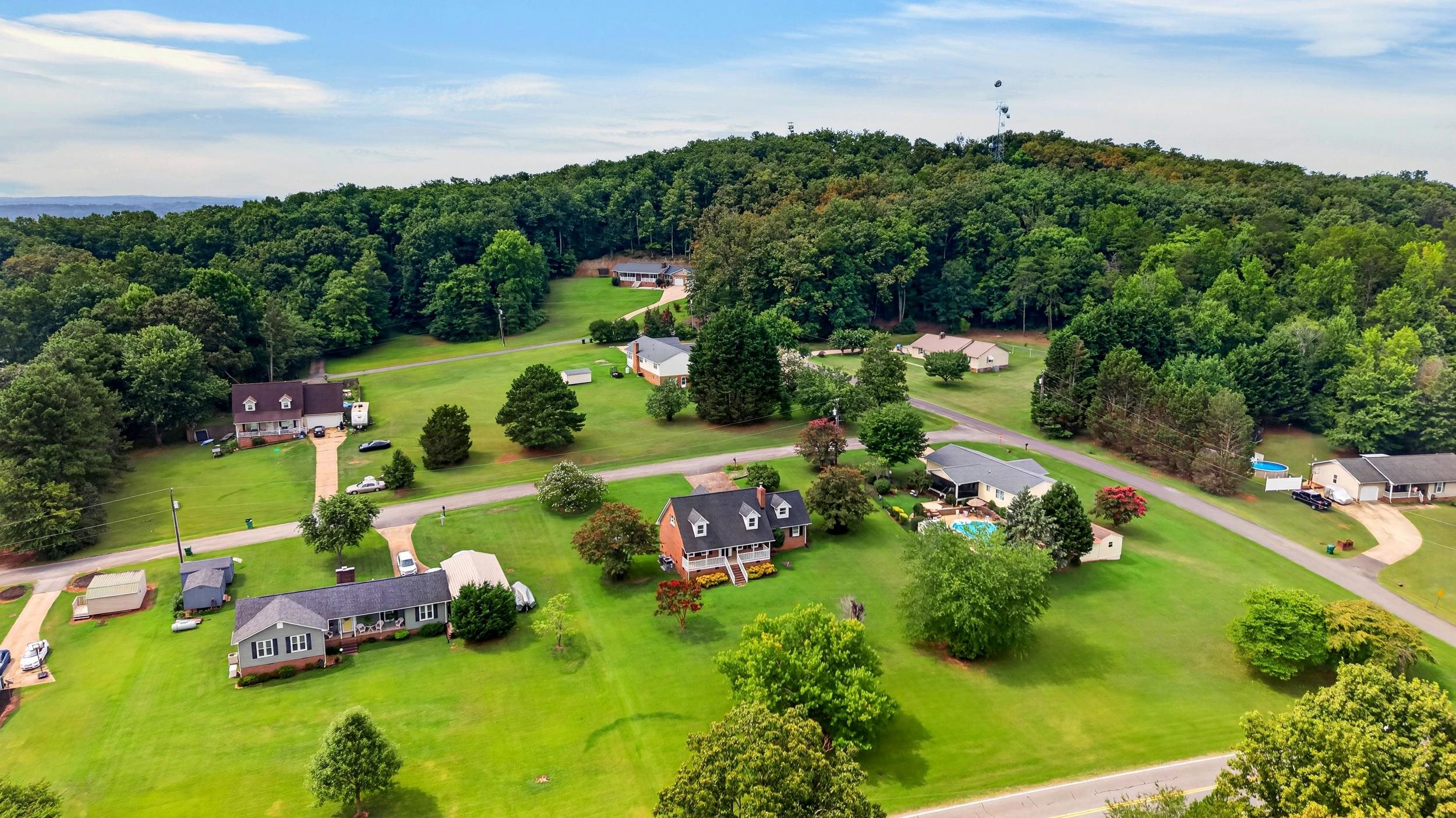 1935 Ford Road Property Photo 26