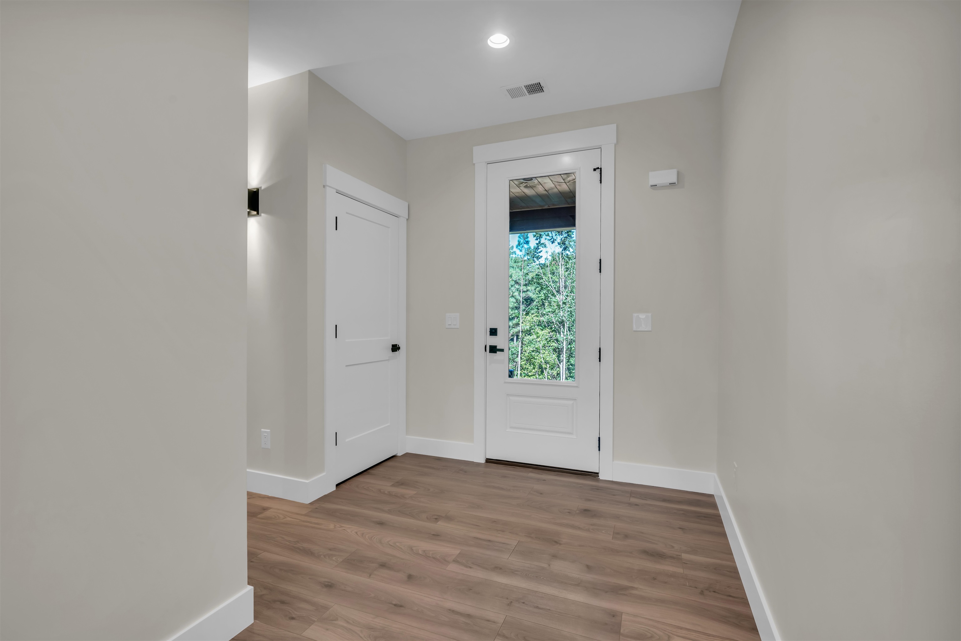 245 Tucker Road Property Photo 3