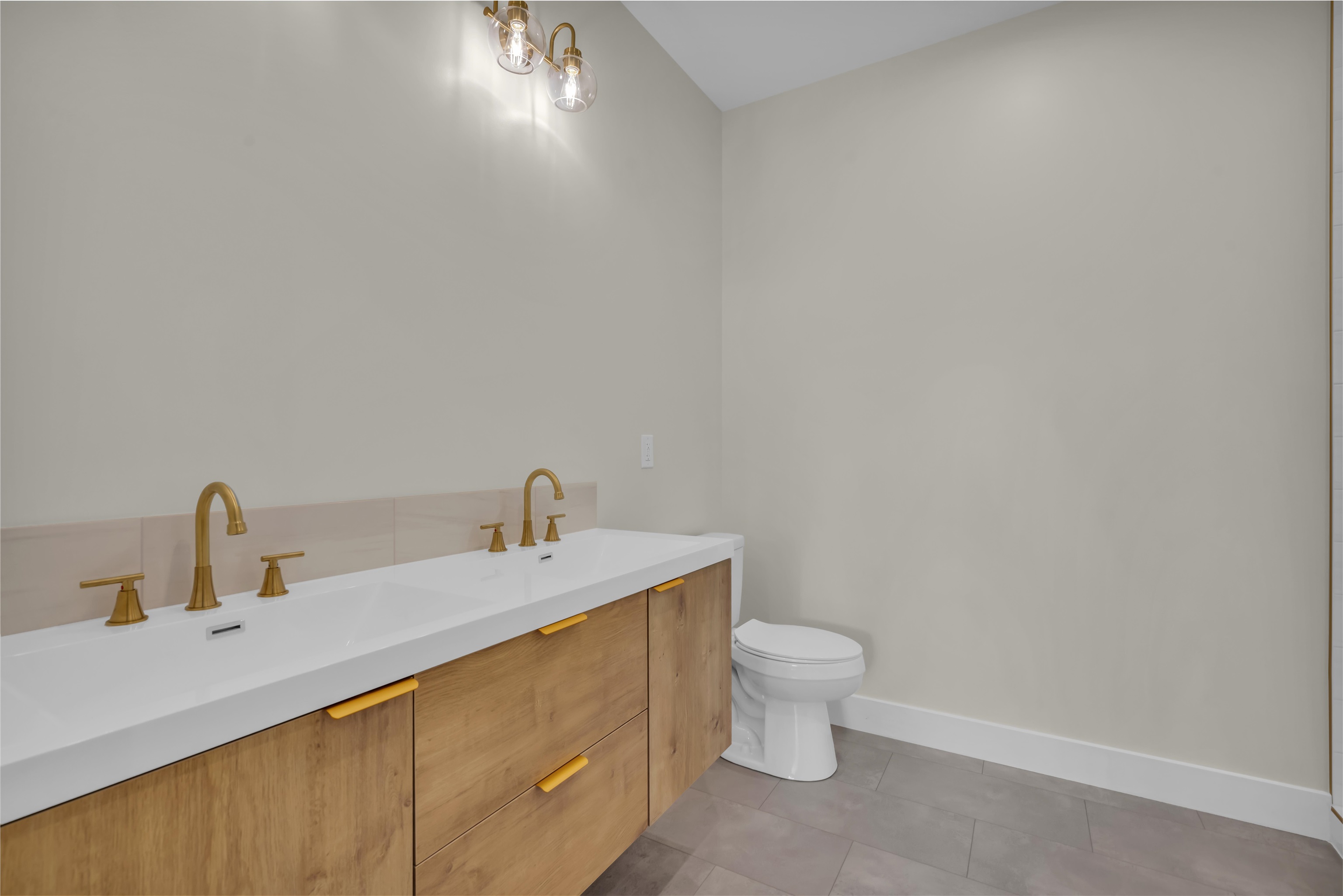 245 Tucker Road Property Photo 10