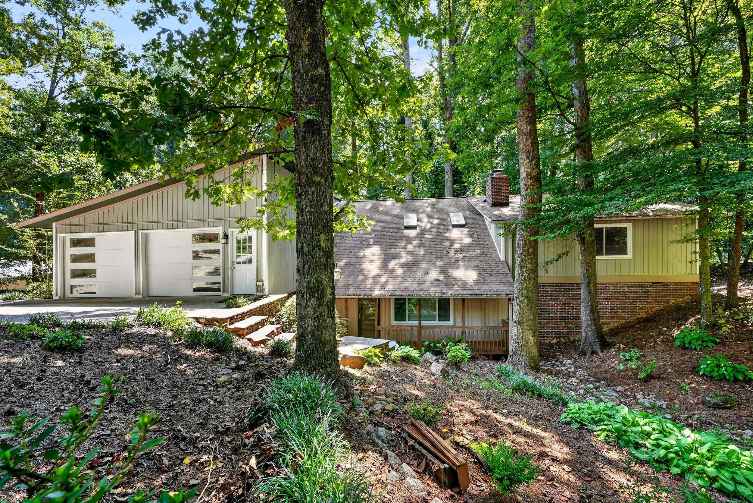 95 Brookwood Drive Property Photo 2