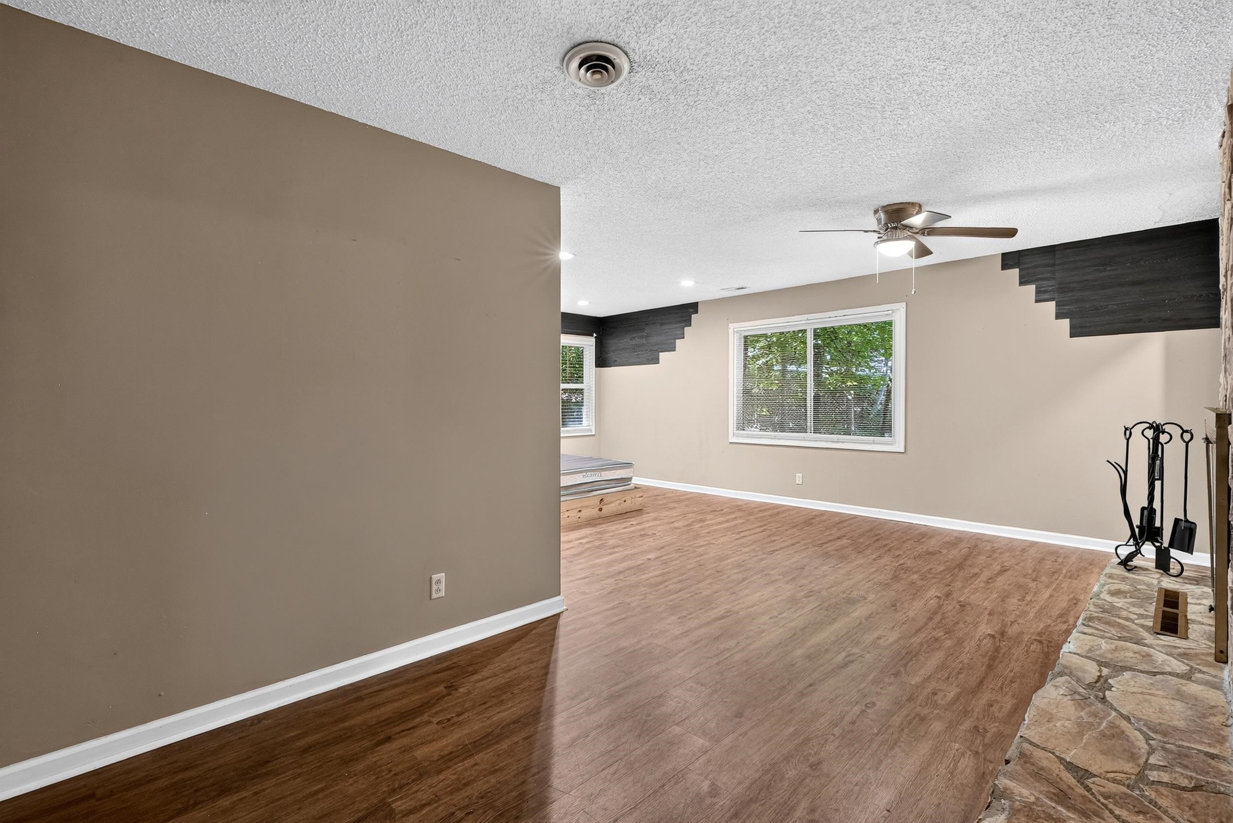 95 Brookwood Drive Property Photo 33